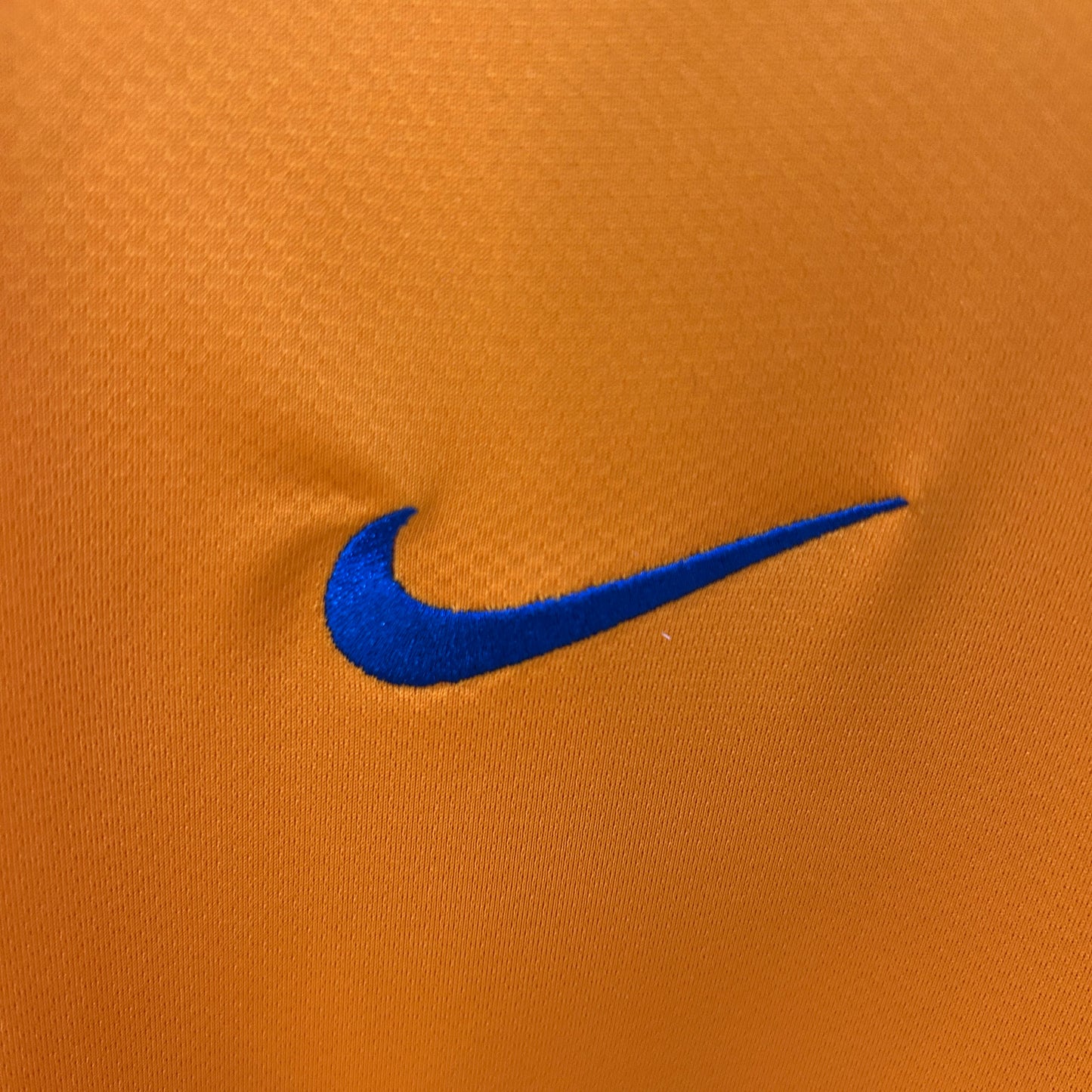 Barcelona 06/07 Away