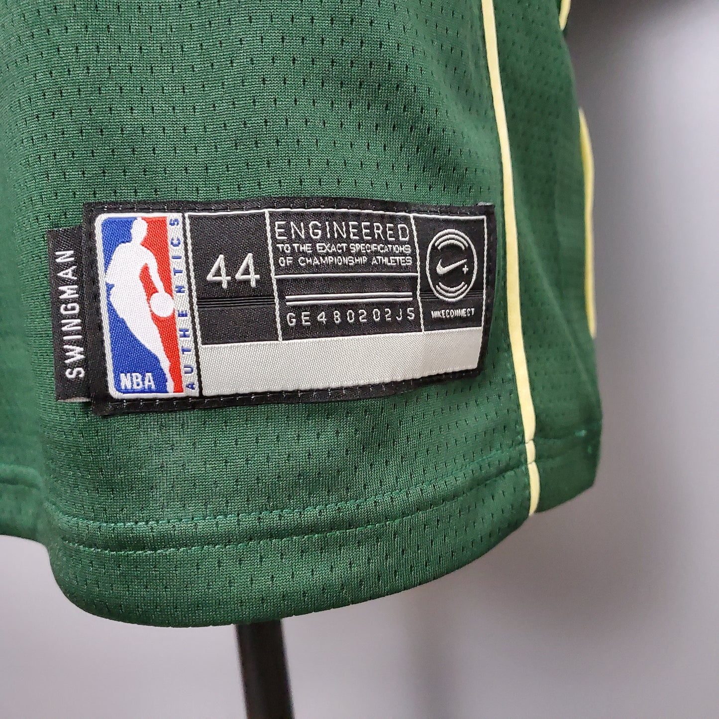 Milwaukee Bucks Fruit Green