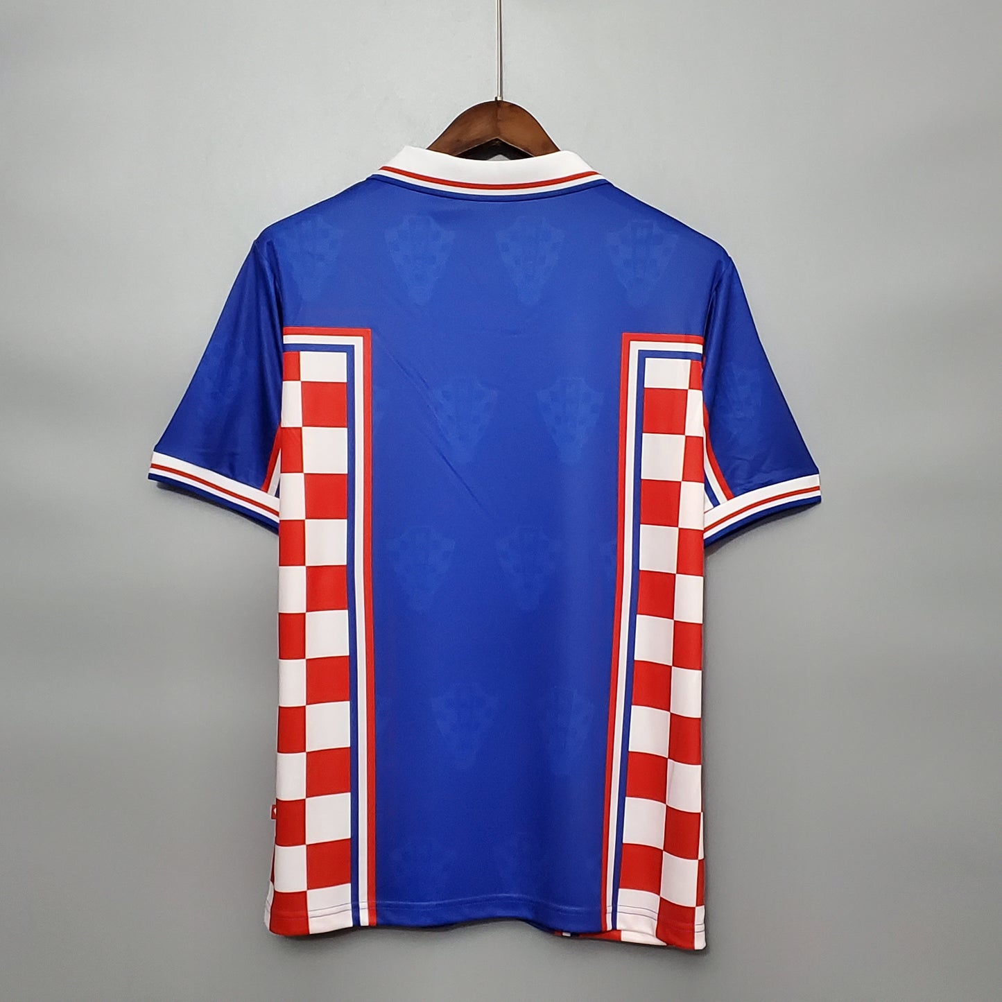 Croatia 1998 Home