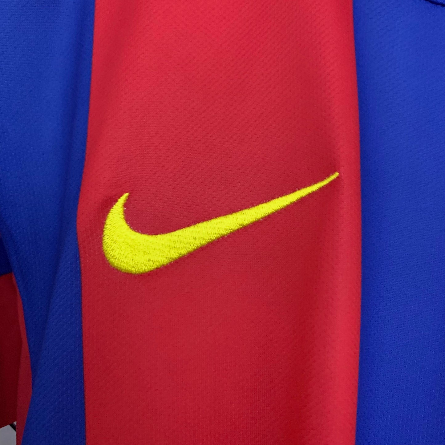 Barcelona 04/05 Home