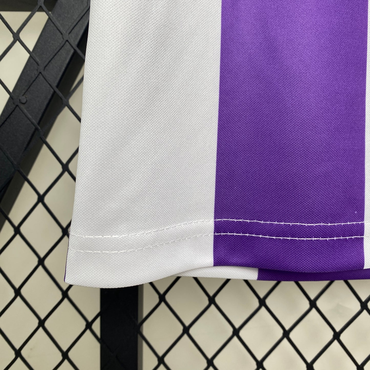 Valladolid Home 84/85