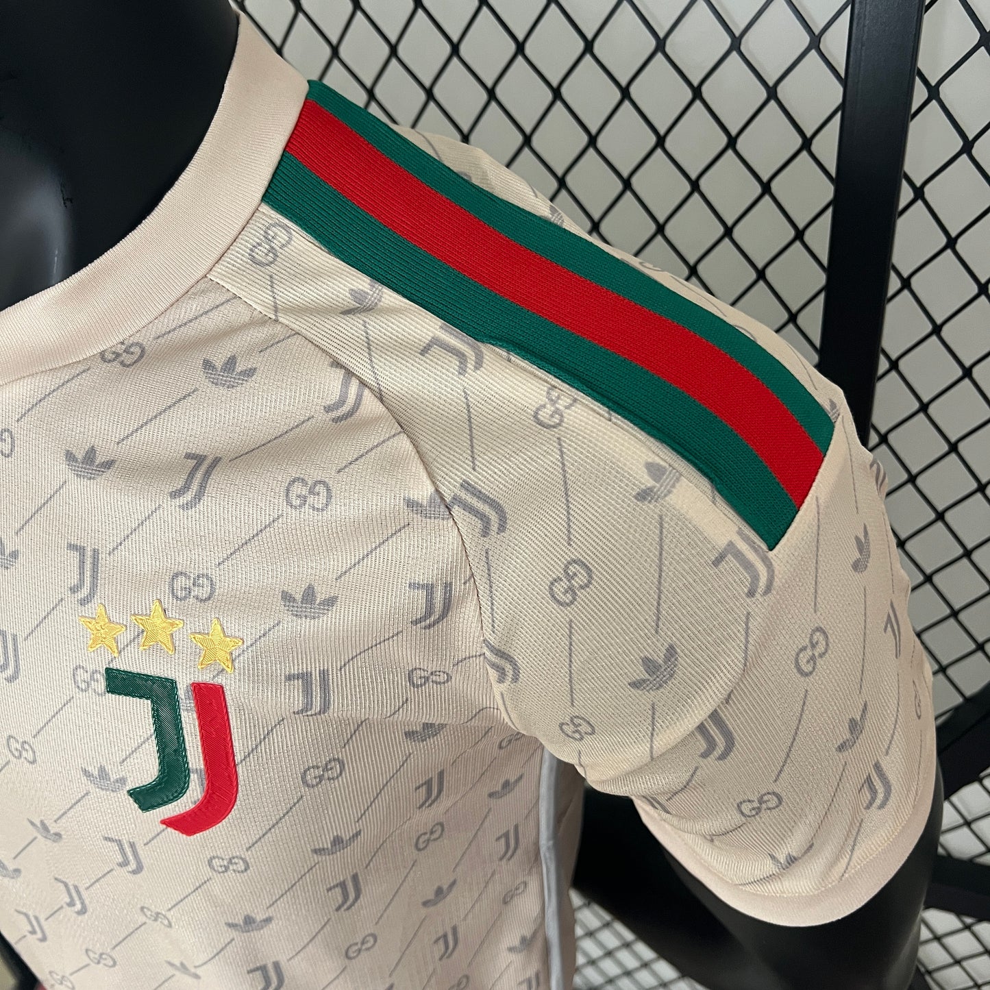 Juventus co-branded Version 24/25