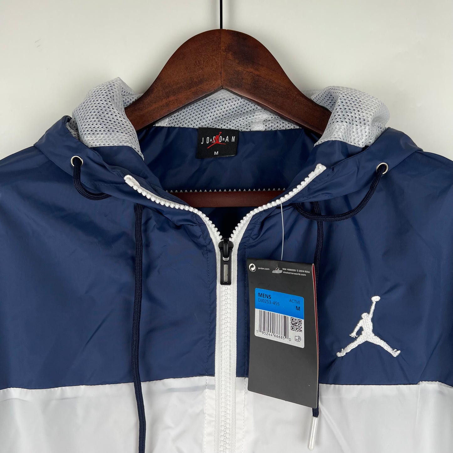 Jordan Windbreak