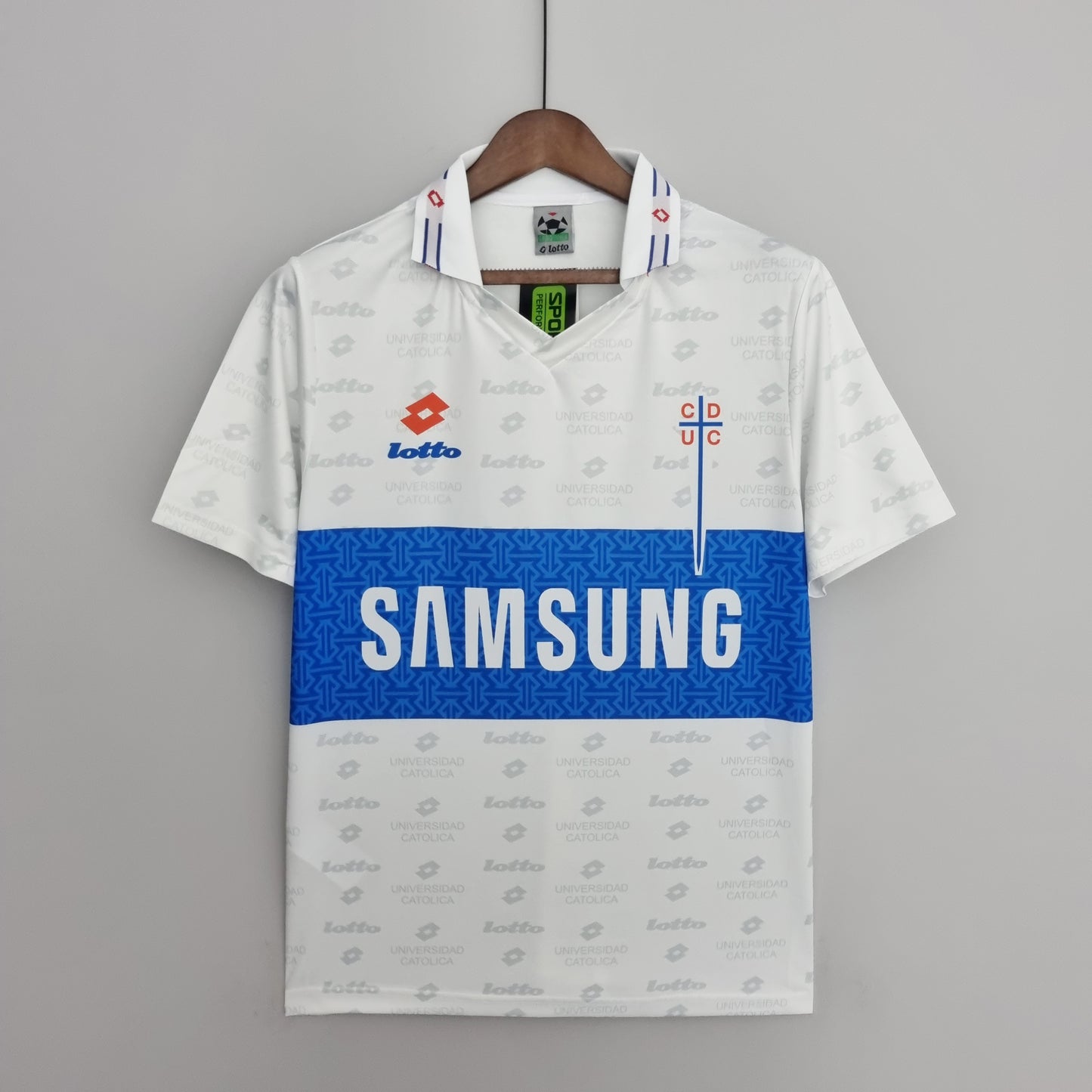 Deportivo Universidad Católica 1996 Third Away