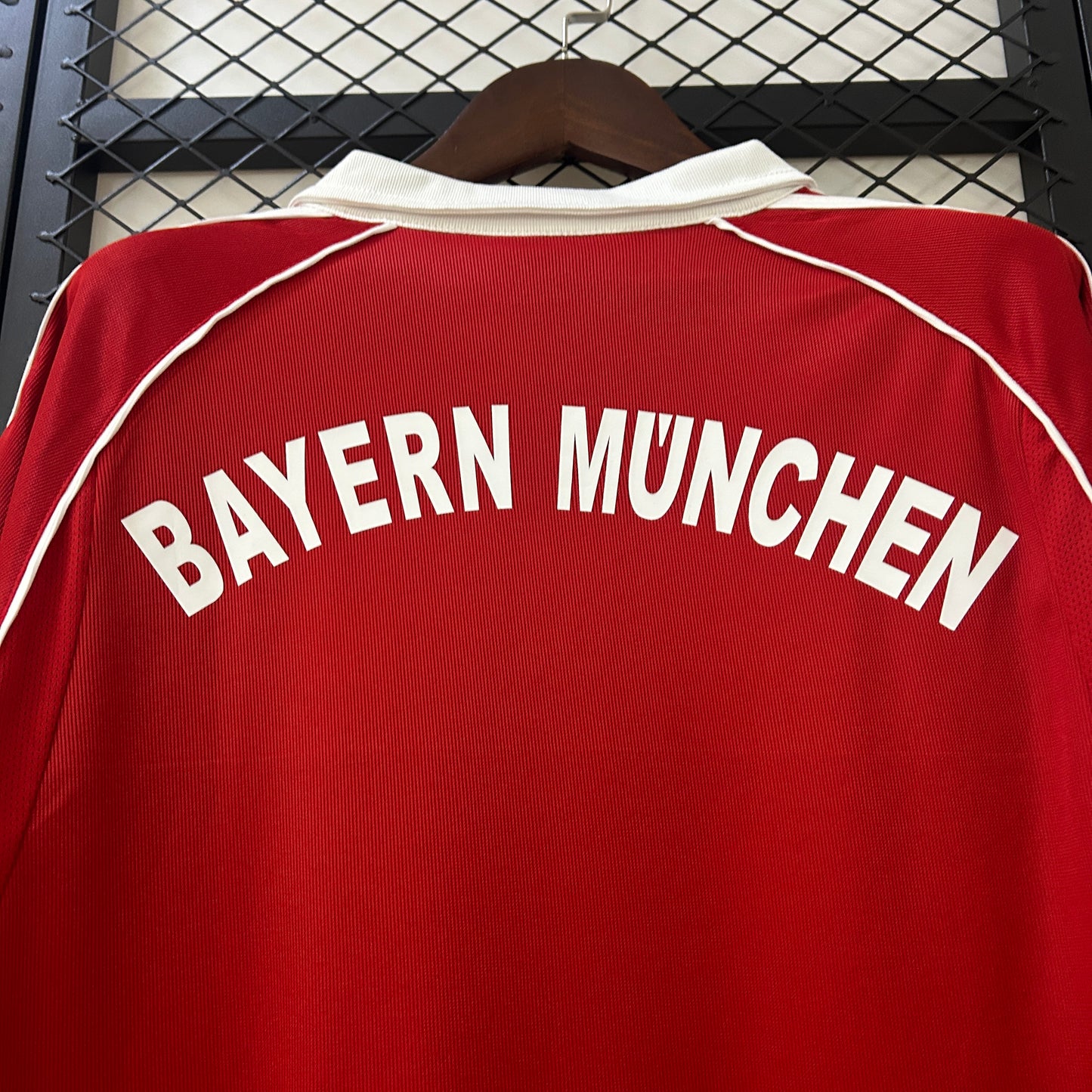 Bayern M. 05/06 home