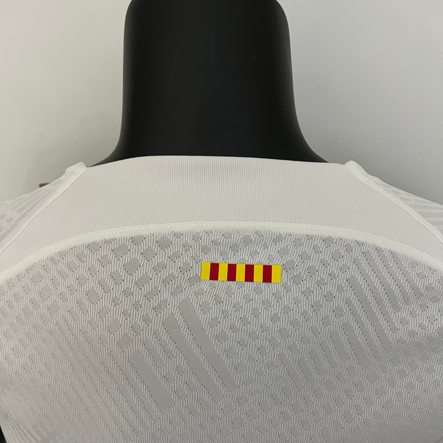 Barcelona 23/24 Training Suit White