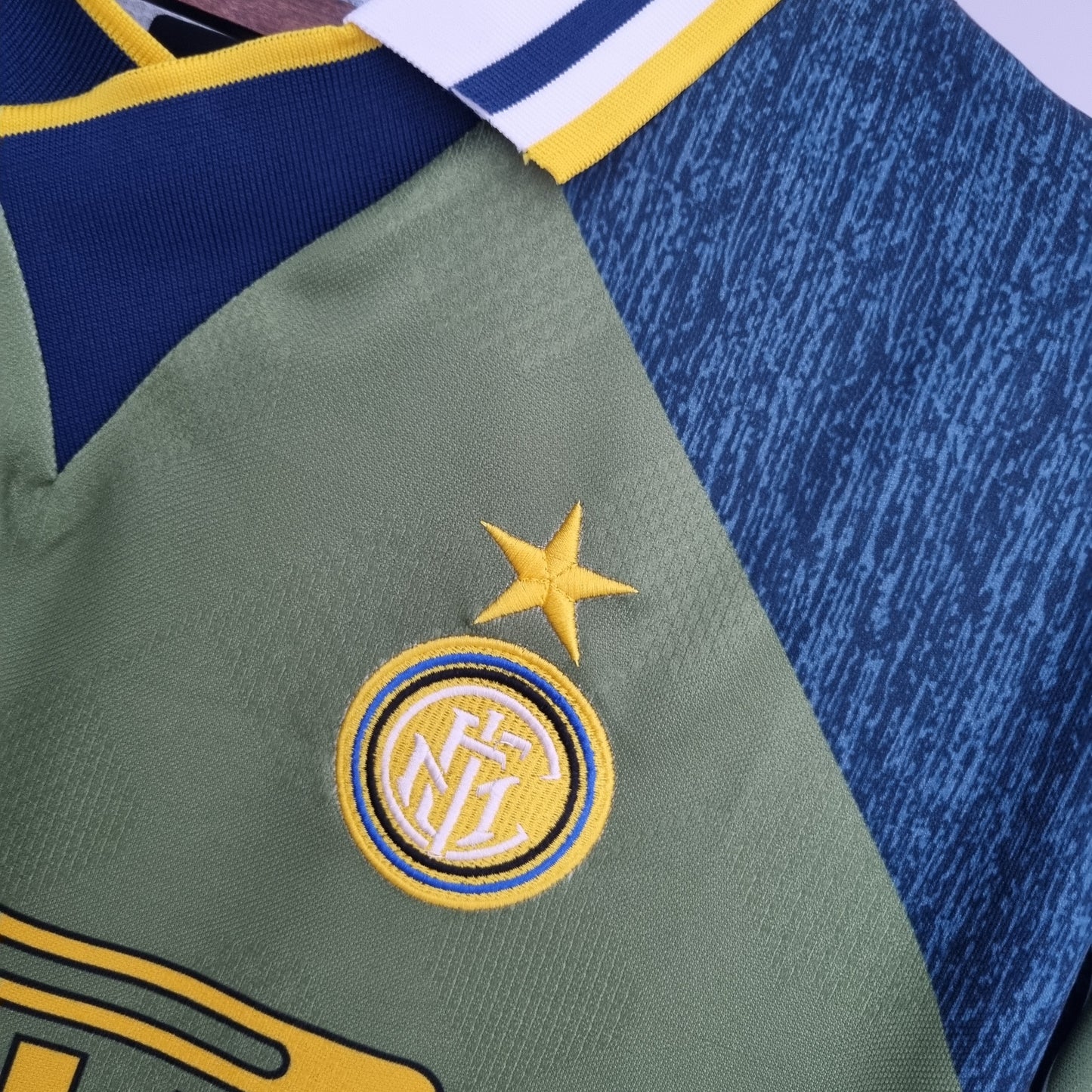 Inter Milan 95/96 Away