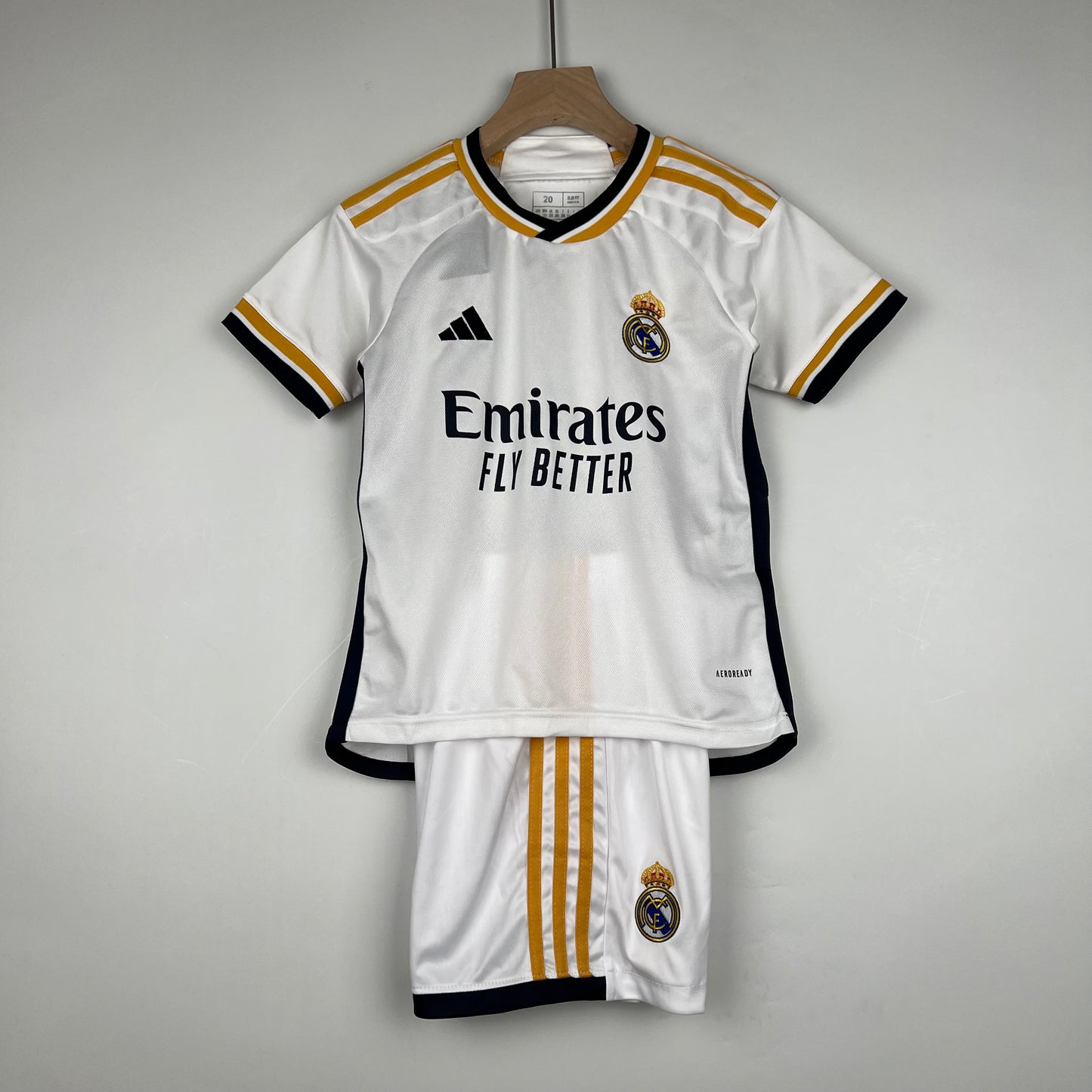 Real Madrid 23/24 Home