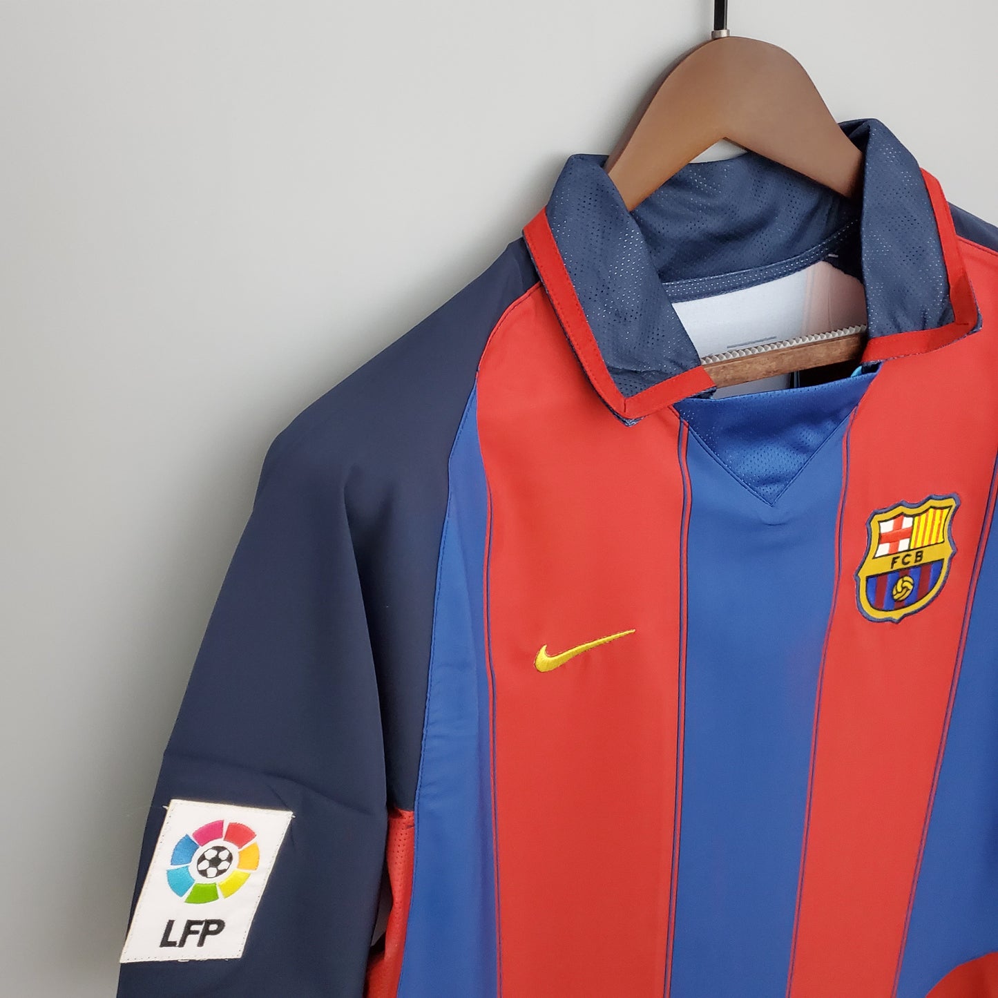 Barcelona 03/04 Home