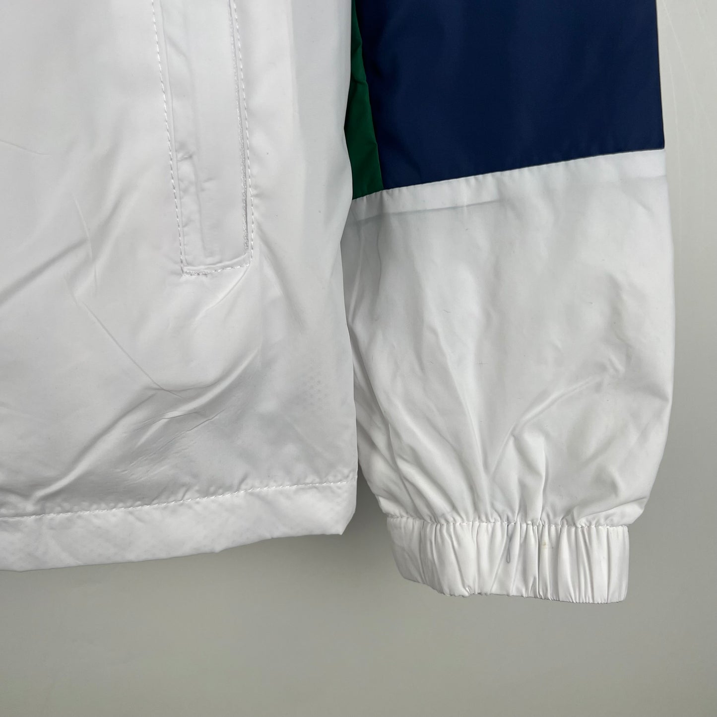 Jordan Windbreak