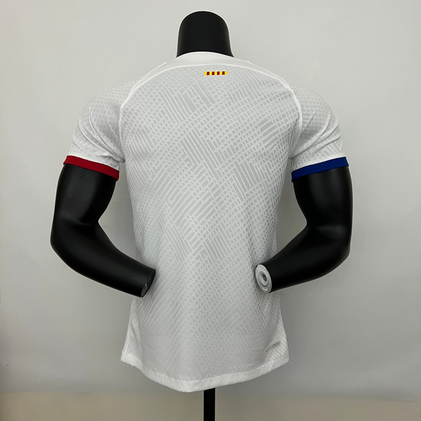 Barcelona 23/24 Training Suit White