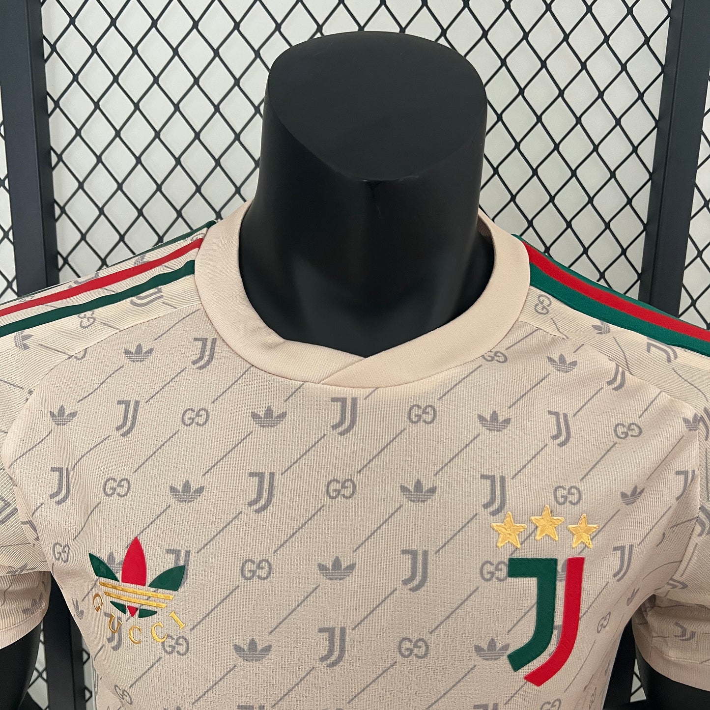 Juventus co-branded Version 24/25