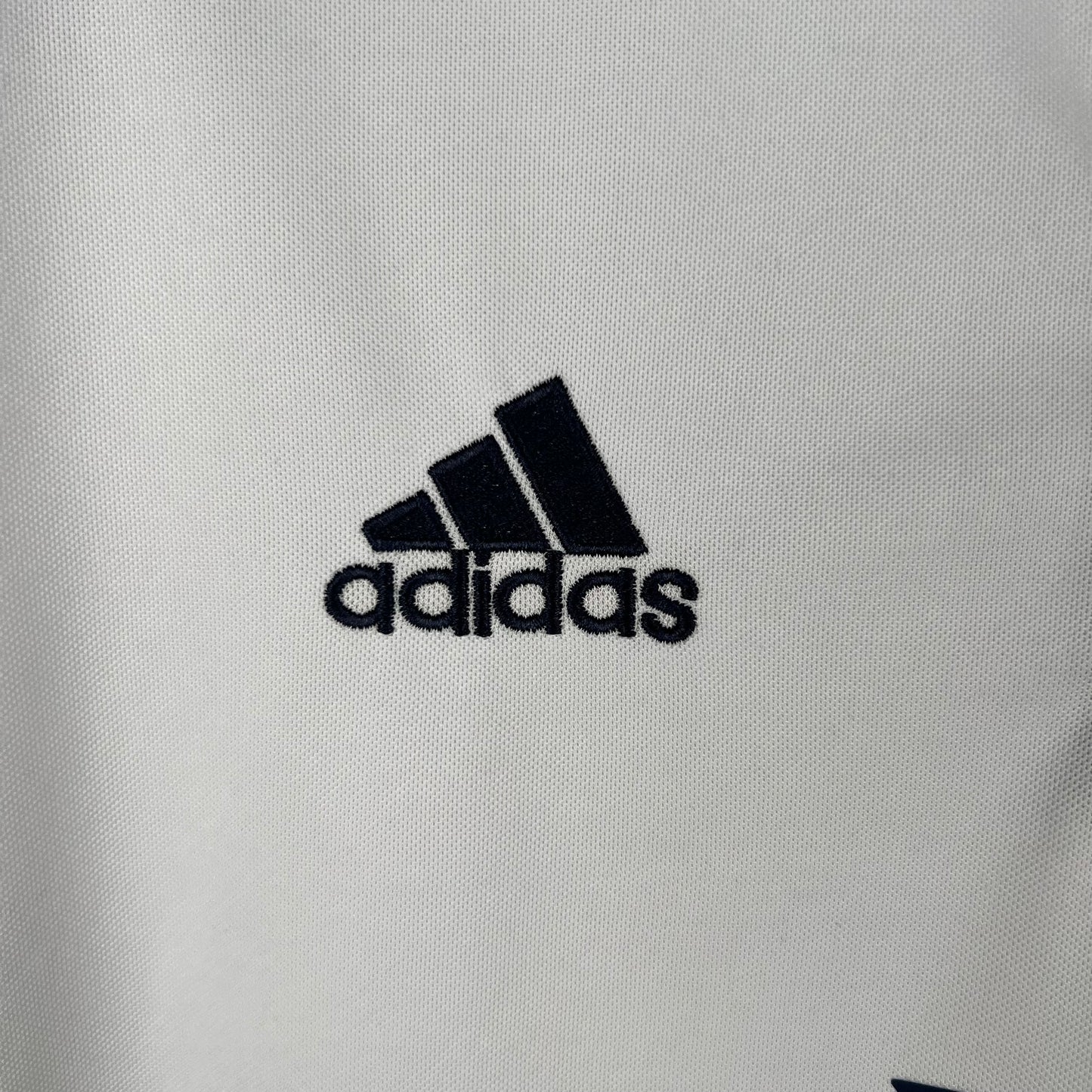 Real Madrid 16/17 Home