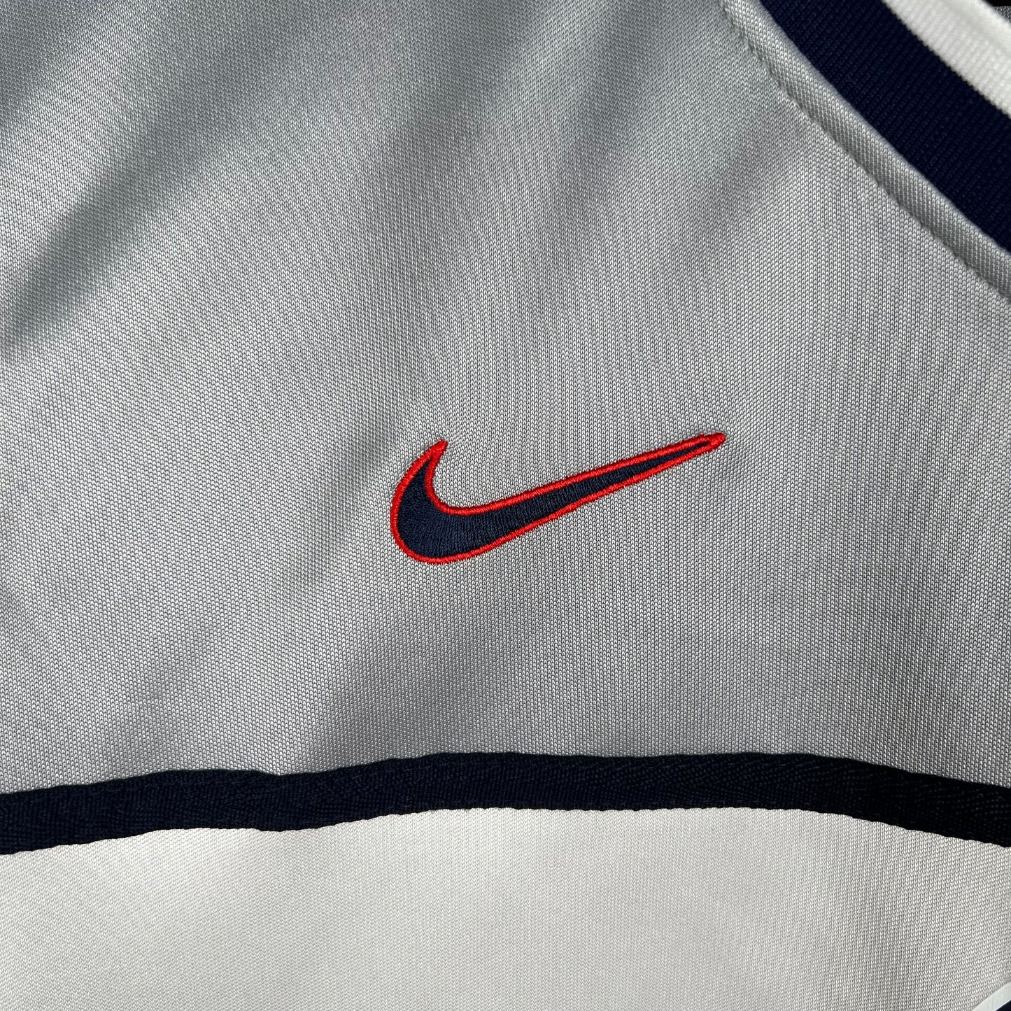 PSG 99/00 Away