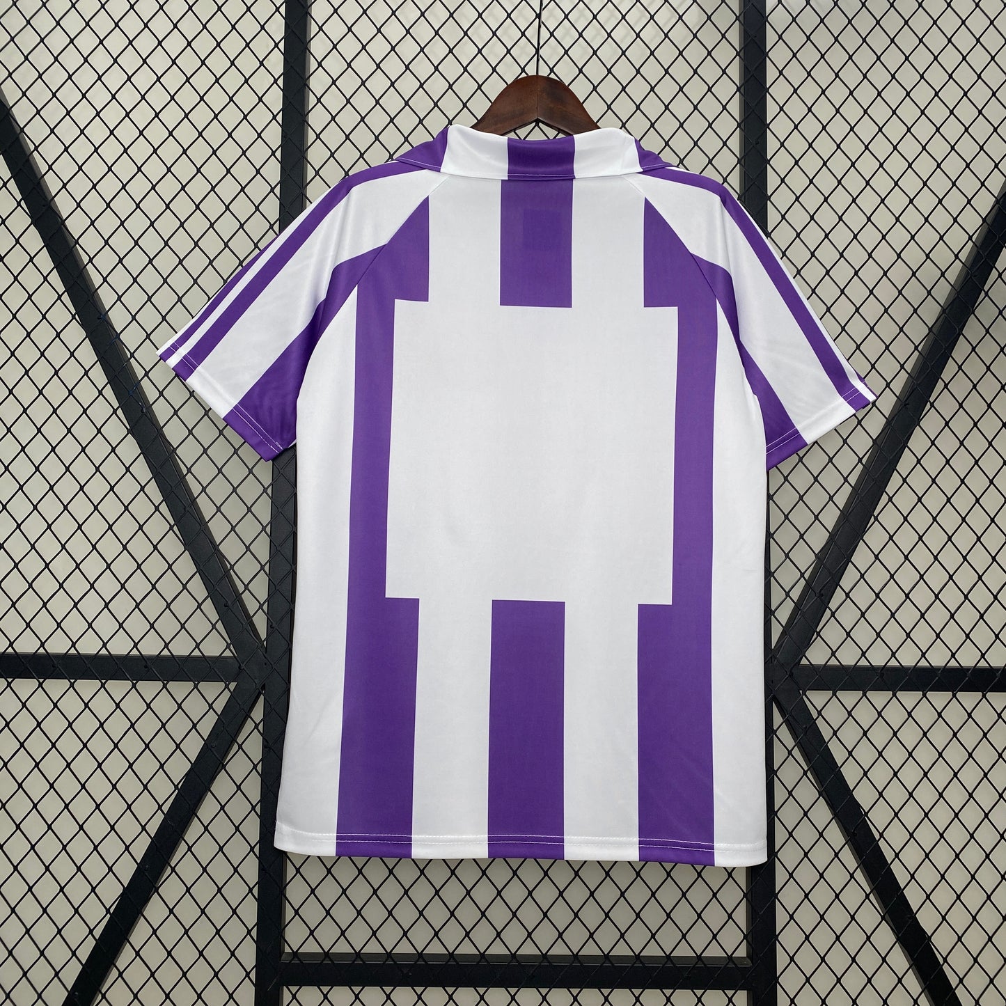 Valladolid Home 84/85