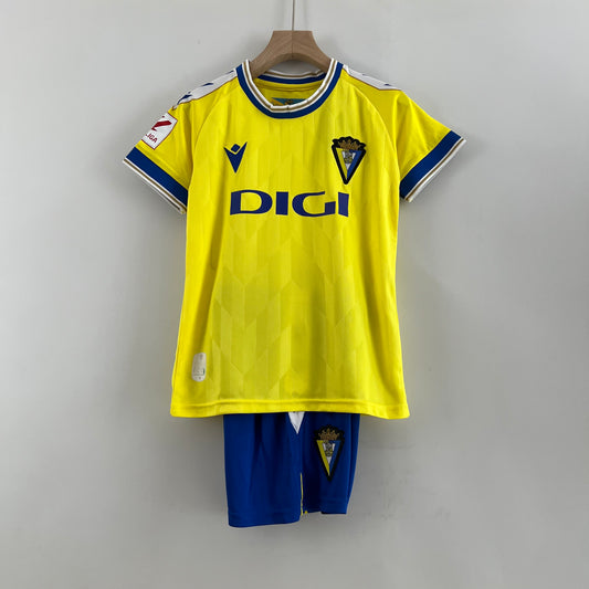 Cadiz 23/24 Home
