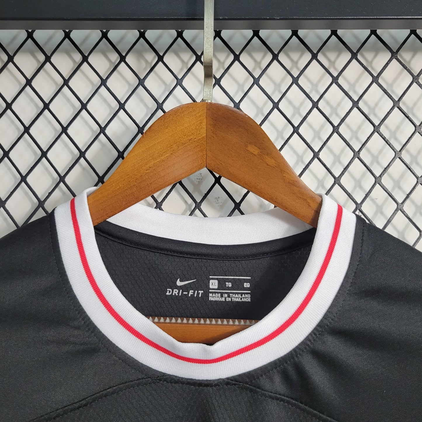 Frankfurt Away 23/24