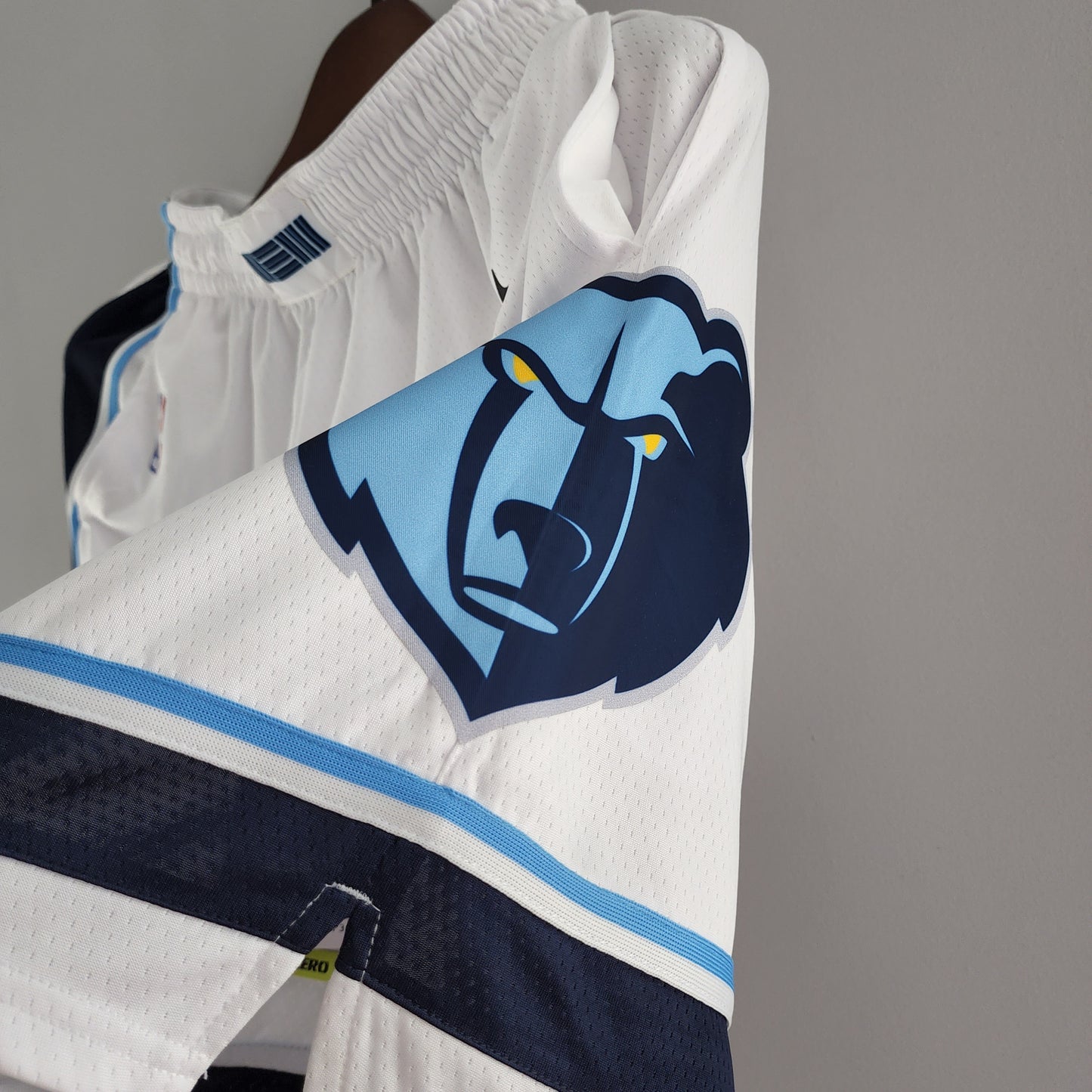 Memphis Grizzlie White
