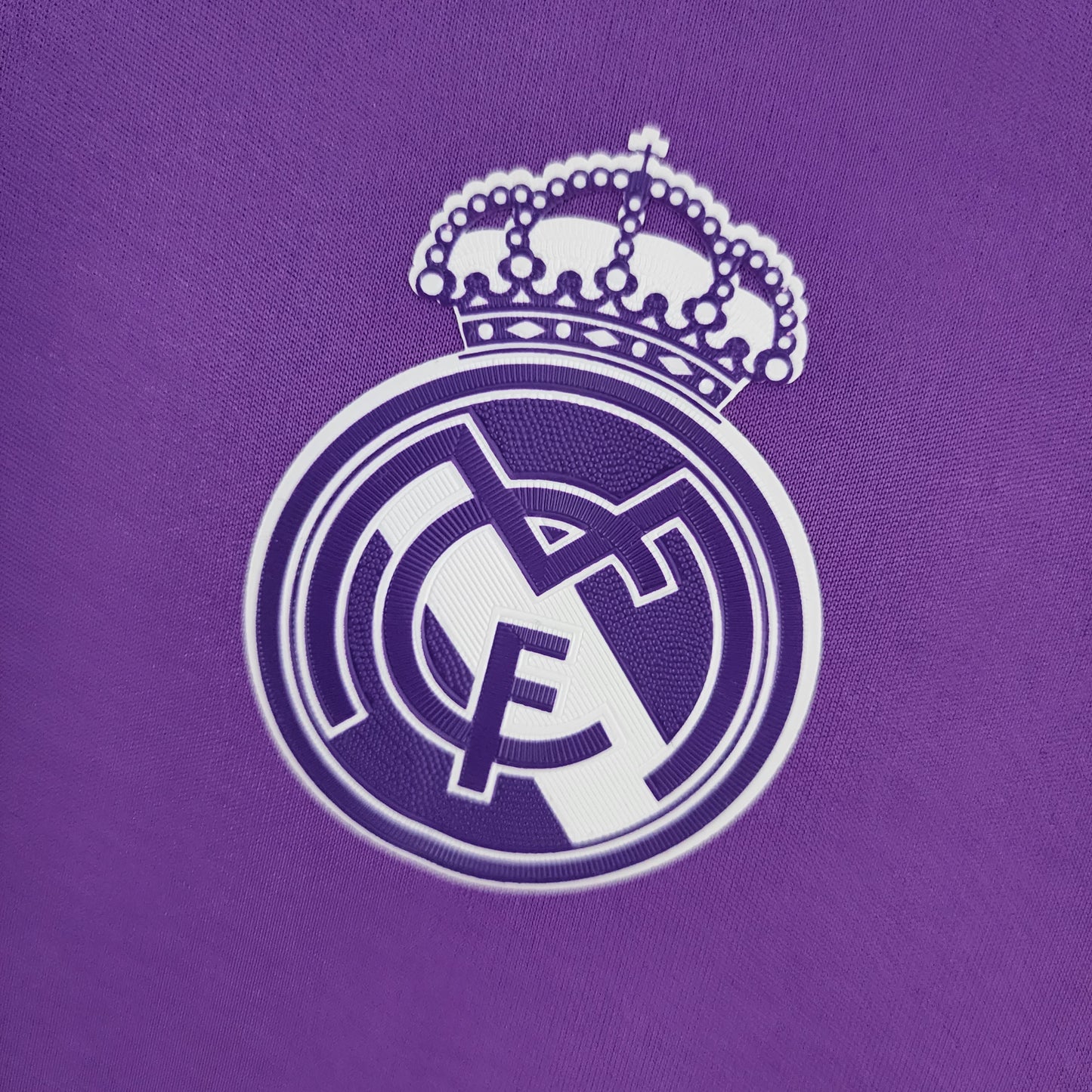 Real Madrid 16/17 Away