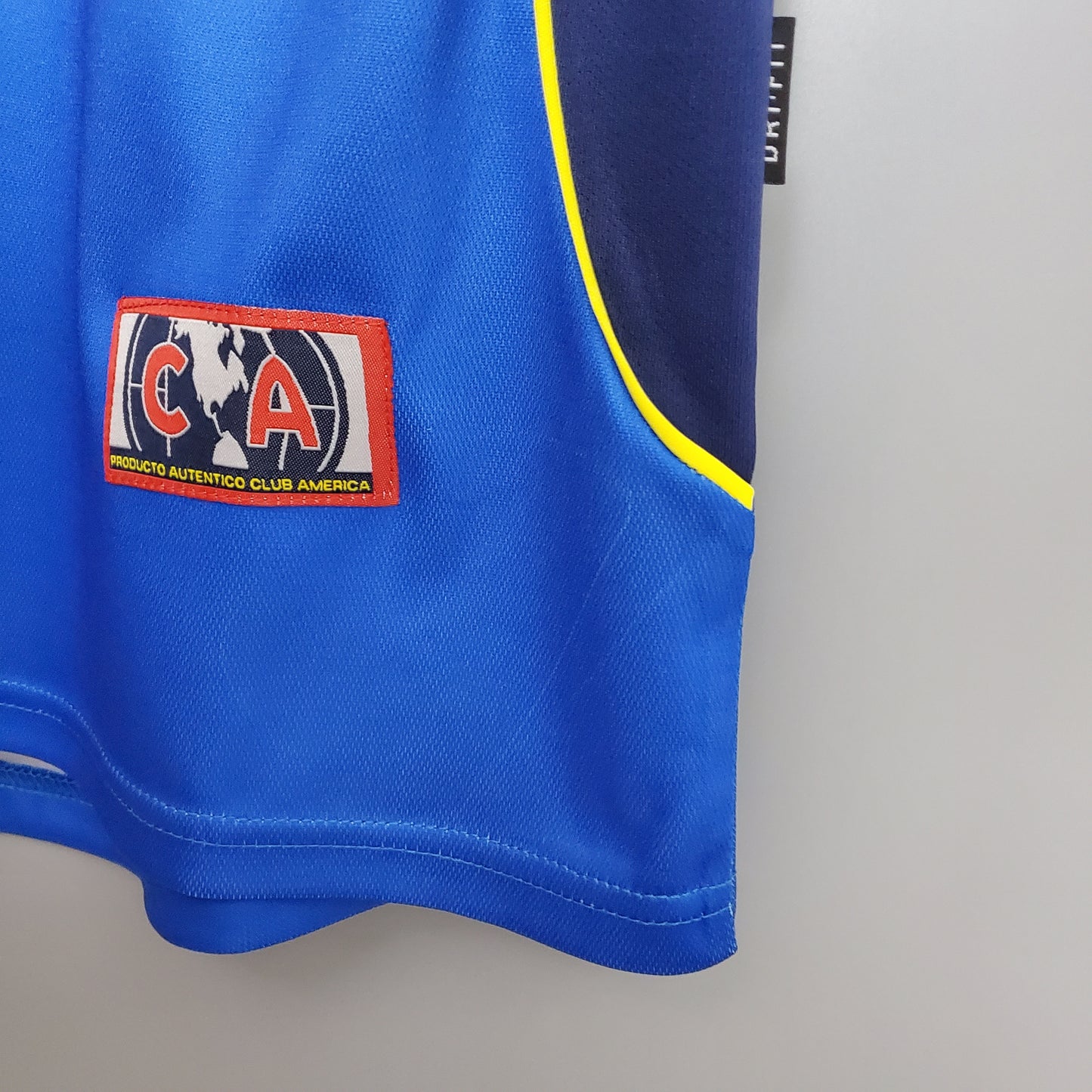 America 01/02 Away