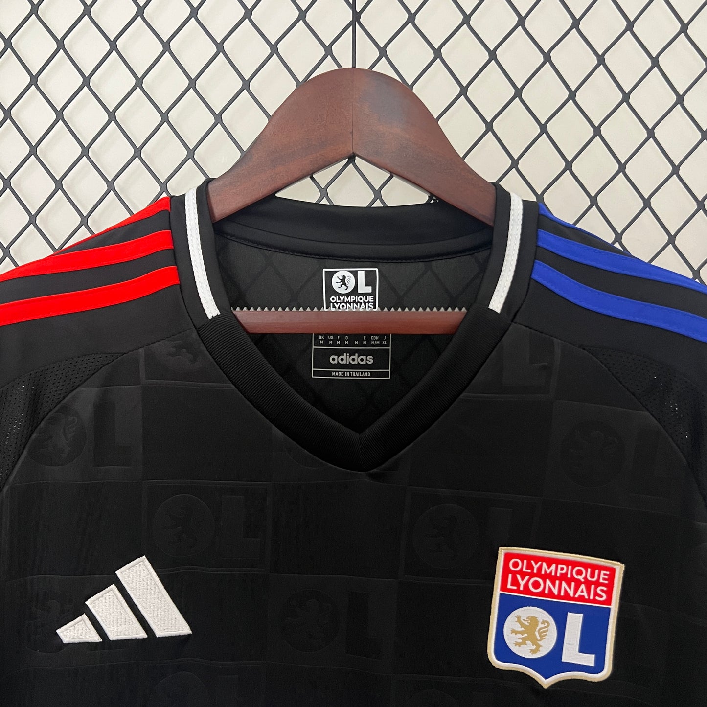 Lyon Away 24/25