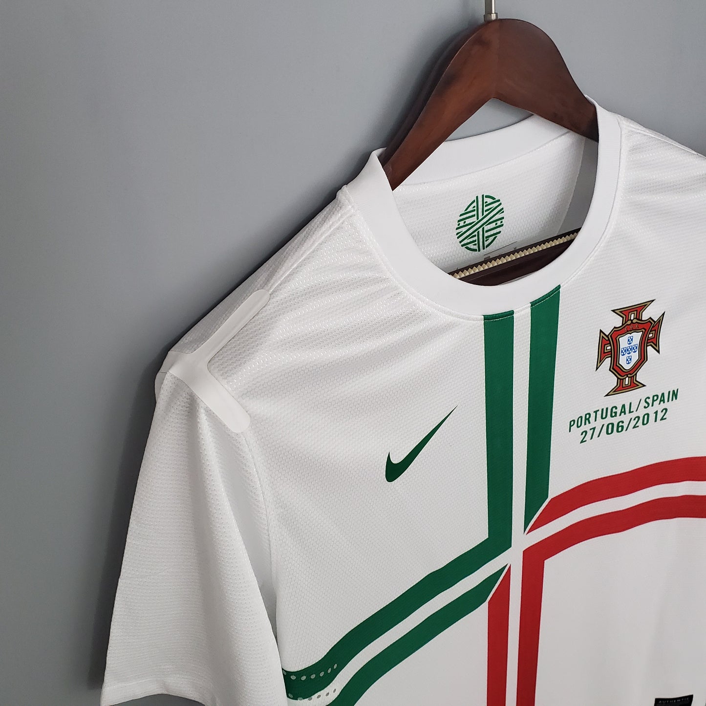 Portugal 2012 Away