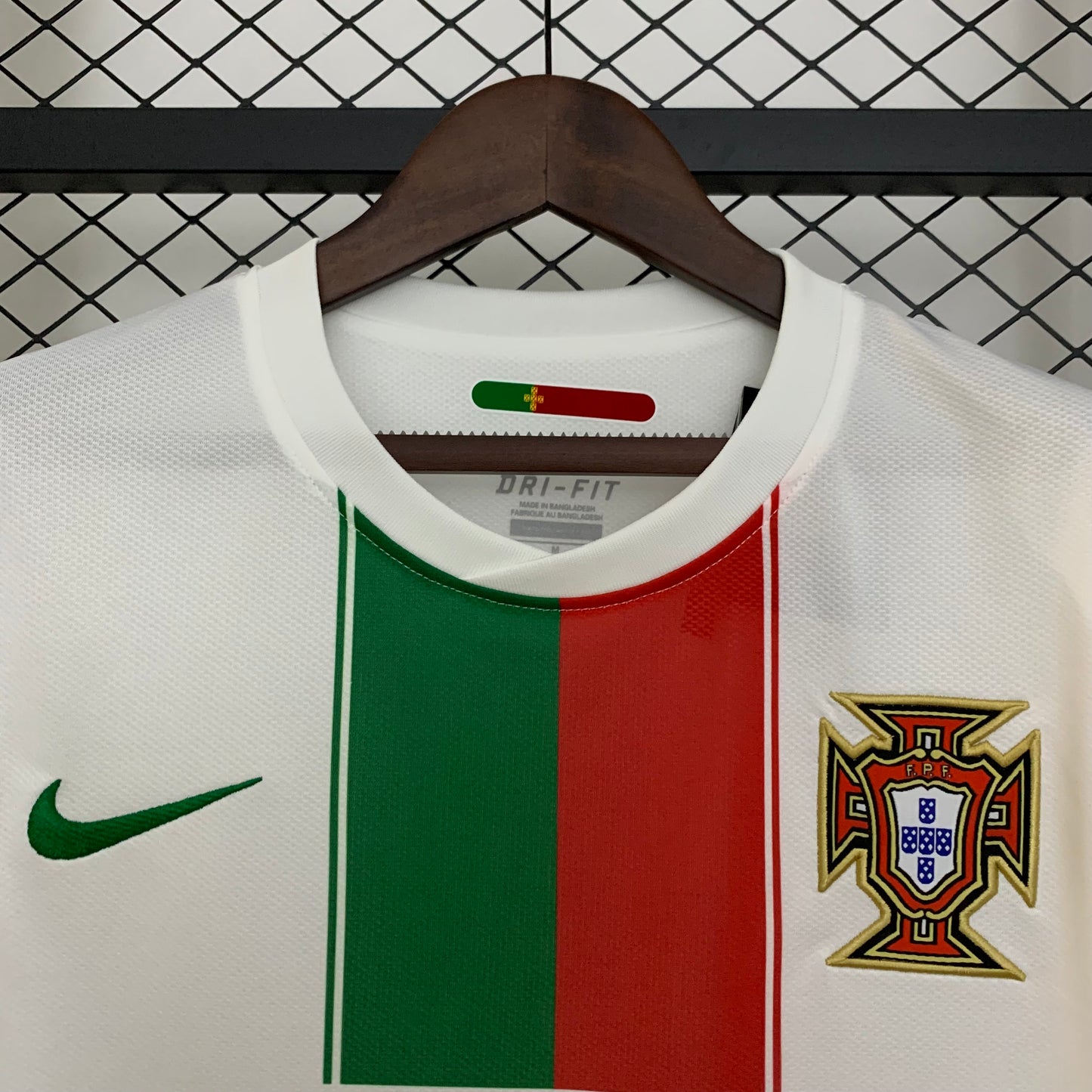 Portugal 2010 Away
