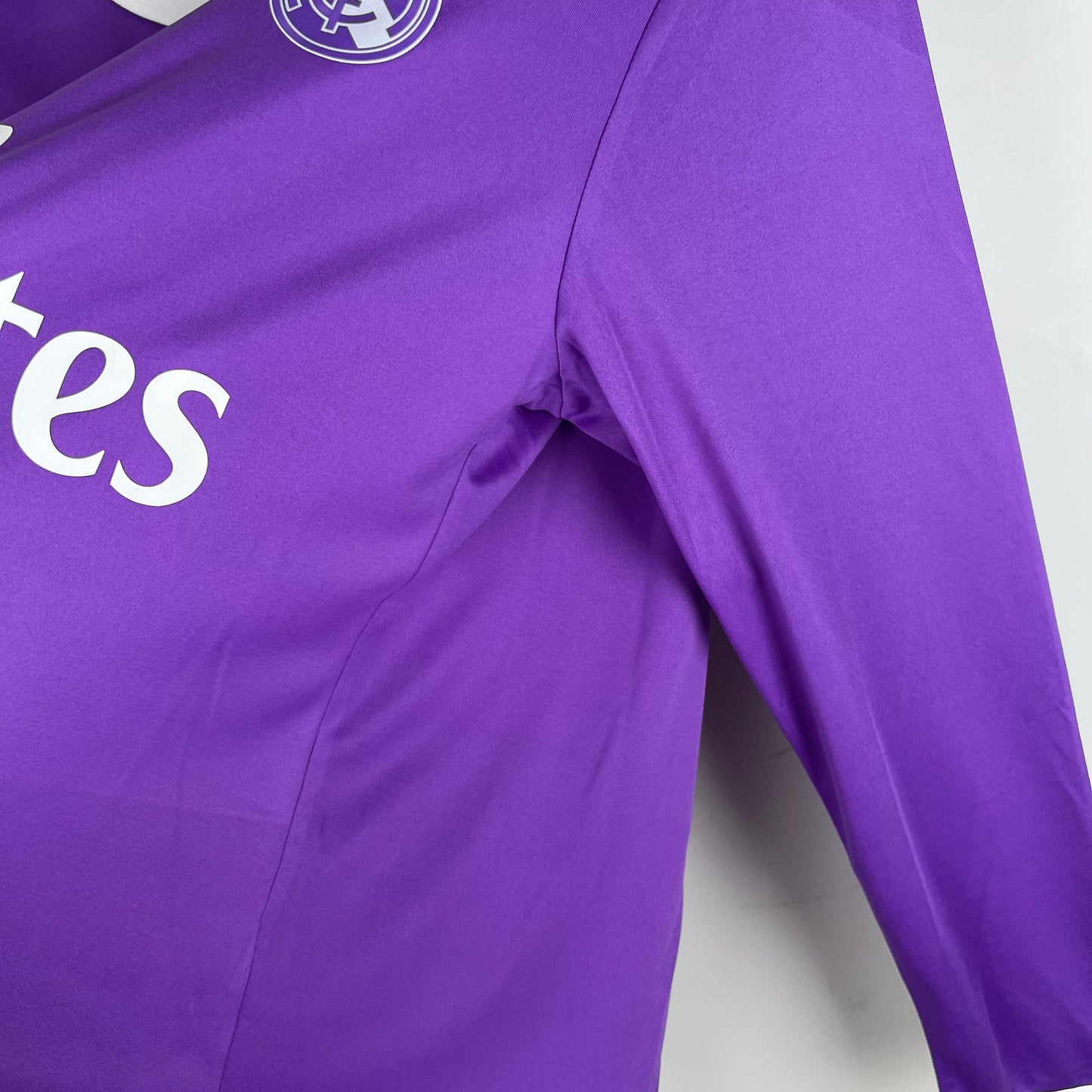 Real Madrid 16/17 Away Long Sleeve