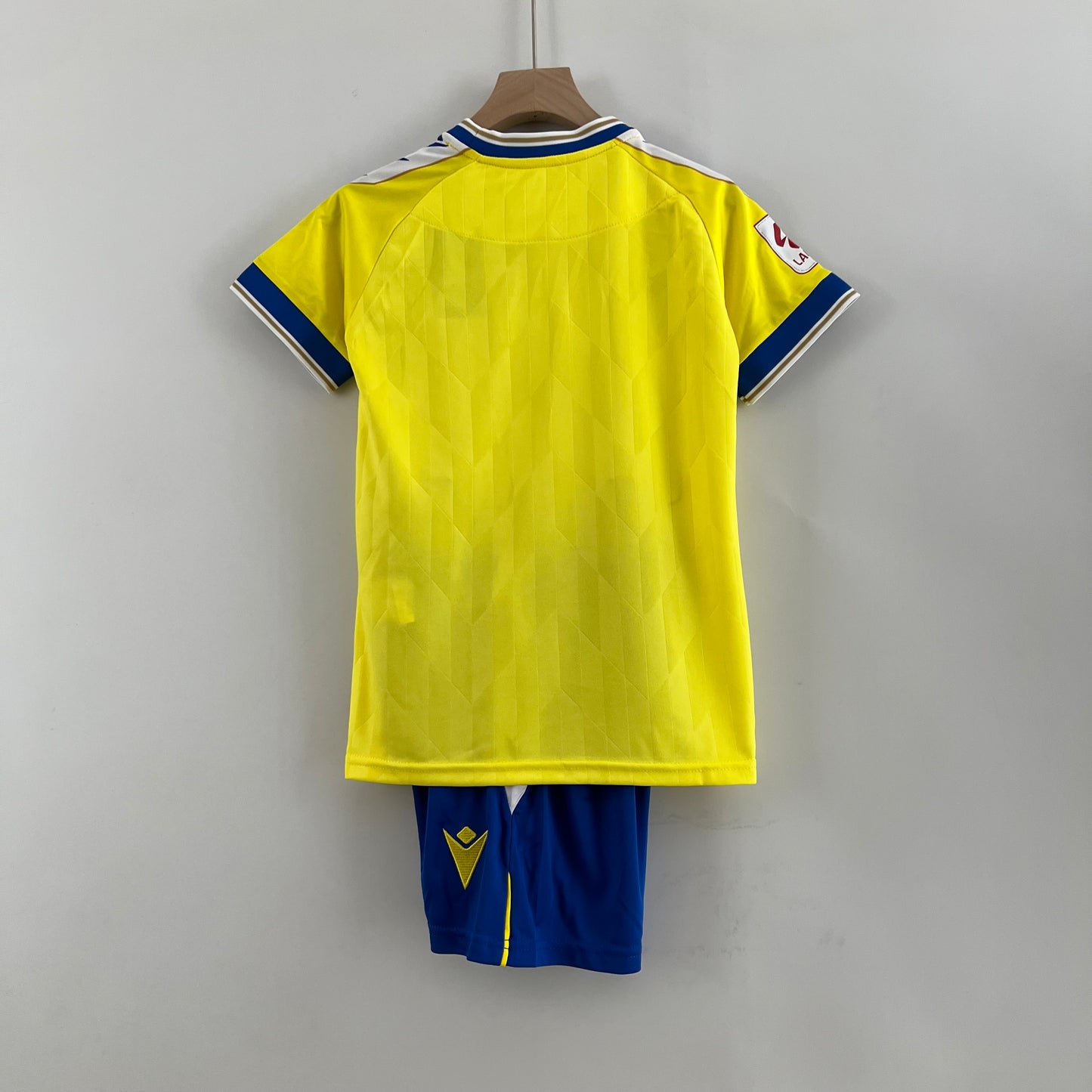 Cadiz 23/24 Home