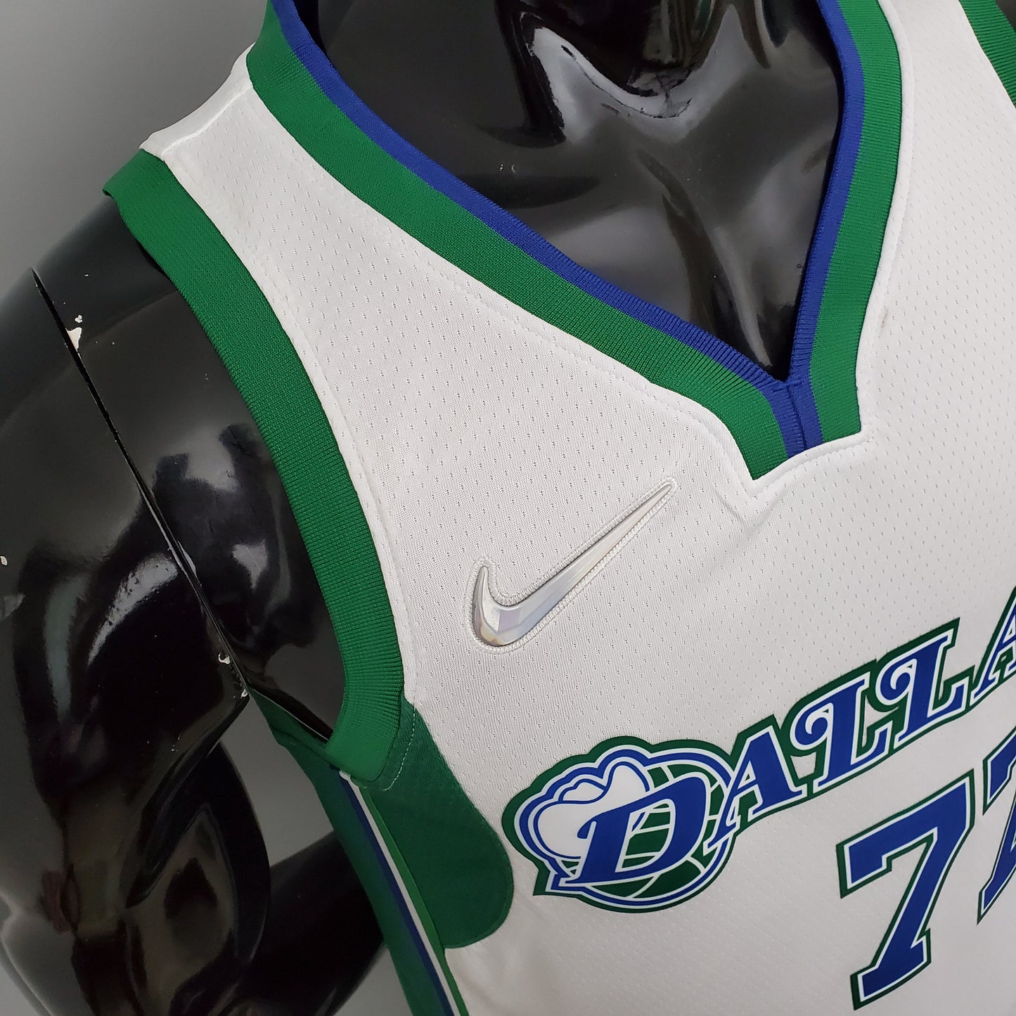 Dallas Mavericks White/Green | 75th Anniversary