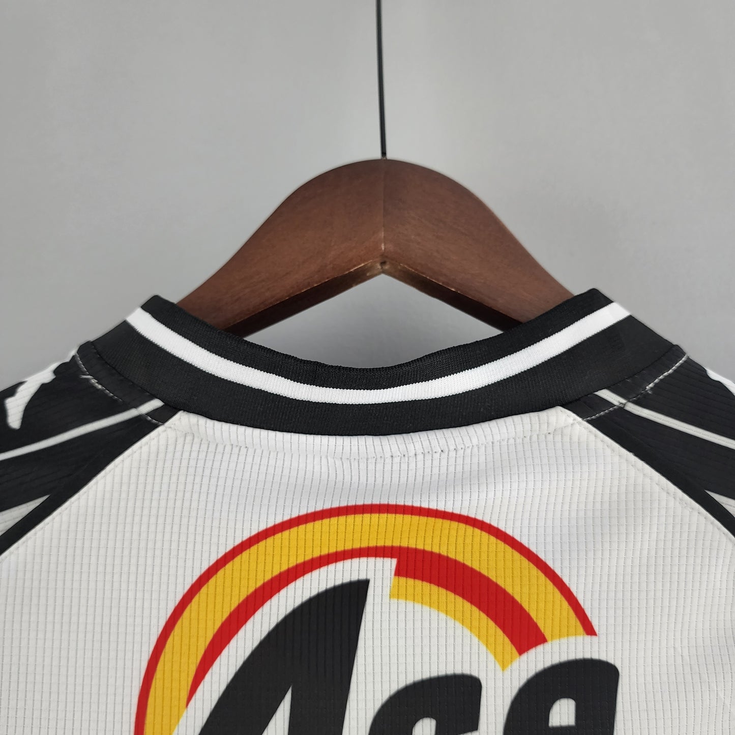 Vasco da Gama 2000 White