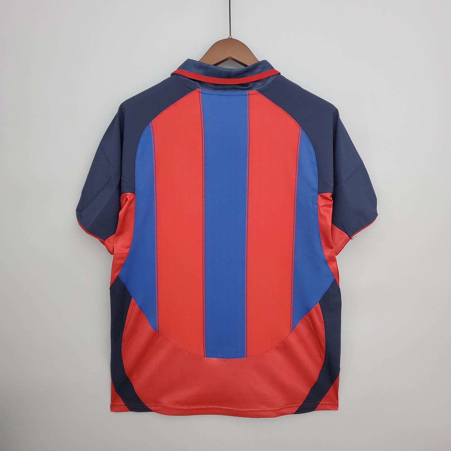 Barcelona 03/04 Home
