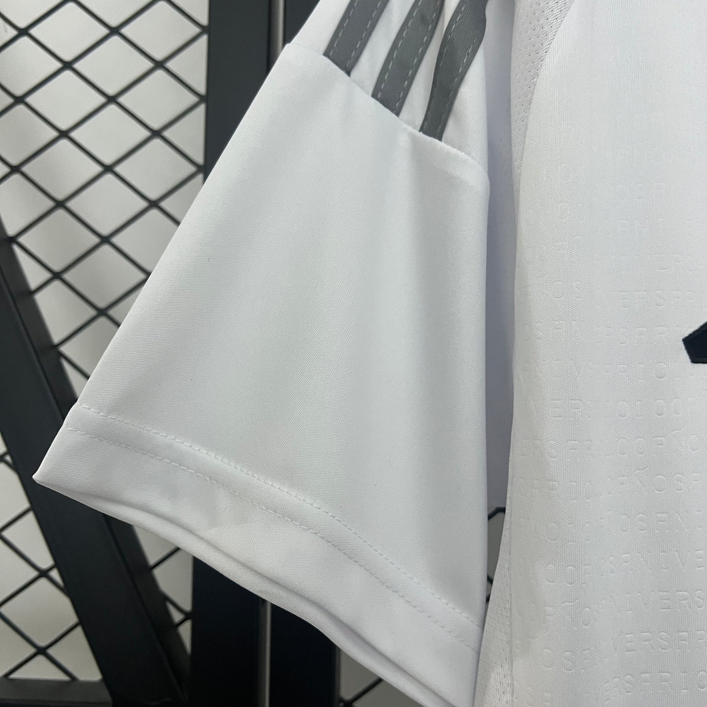 Colo Colo 25/26 Home