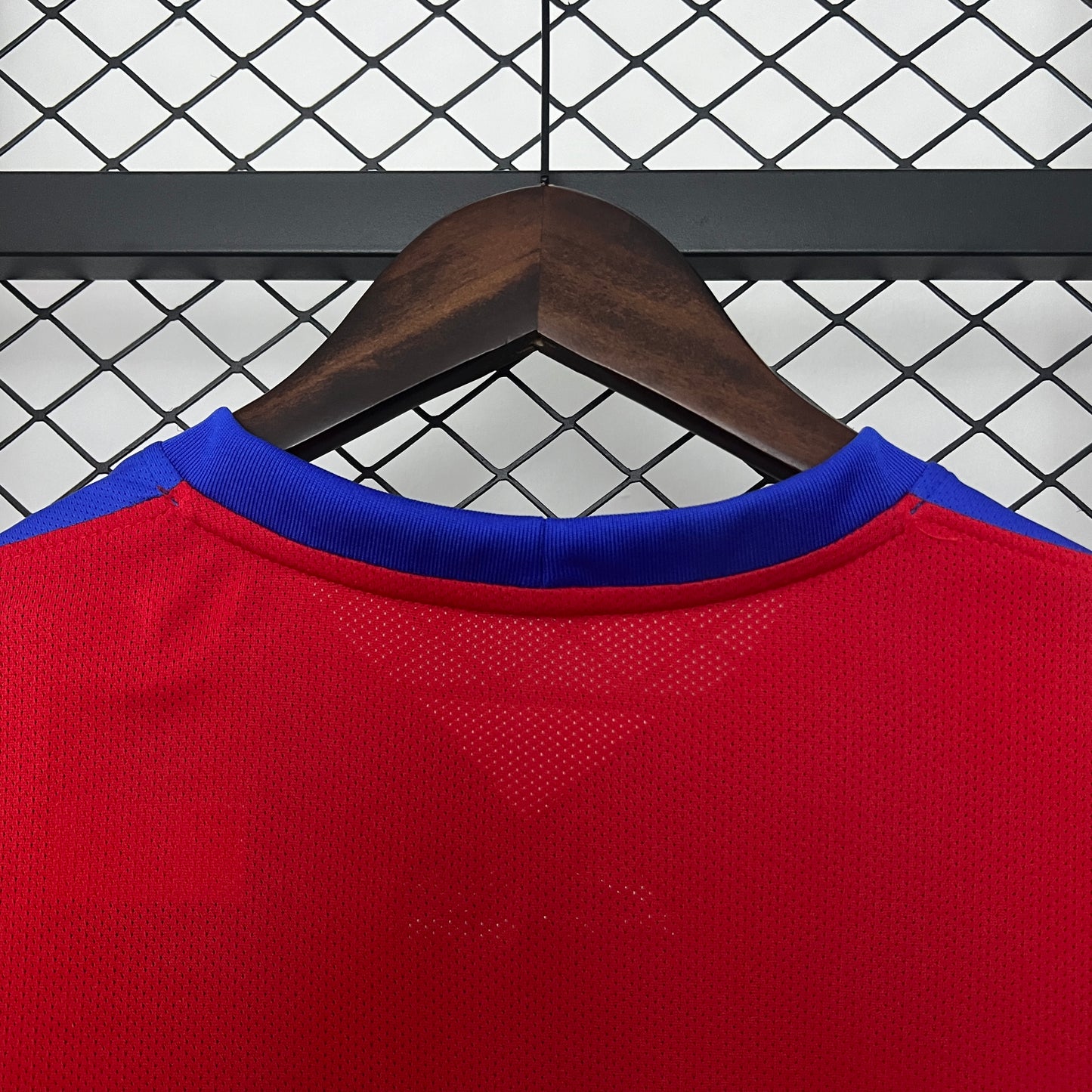 USA Away 2004