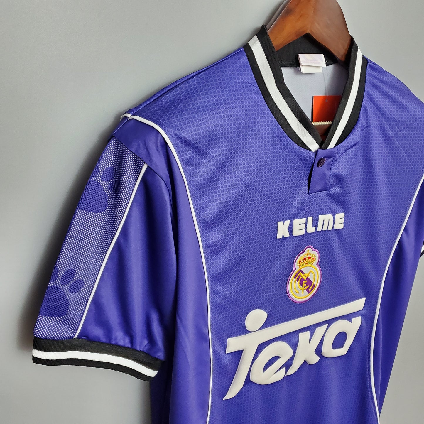 Real Madrid 97/98 Away
