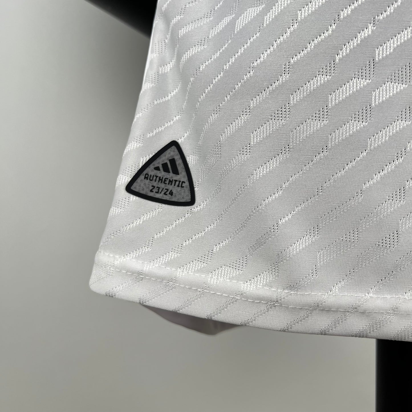 Lyon 23/24 Home