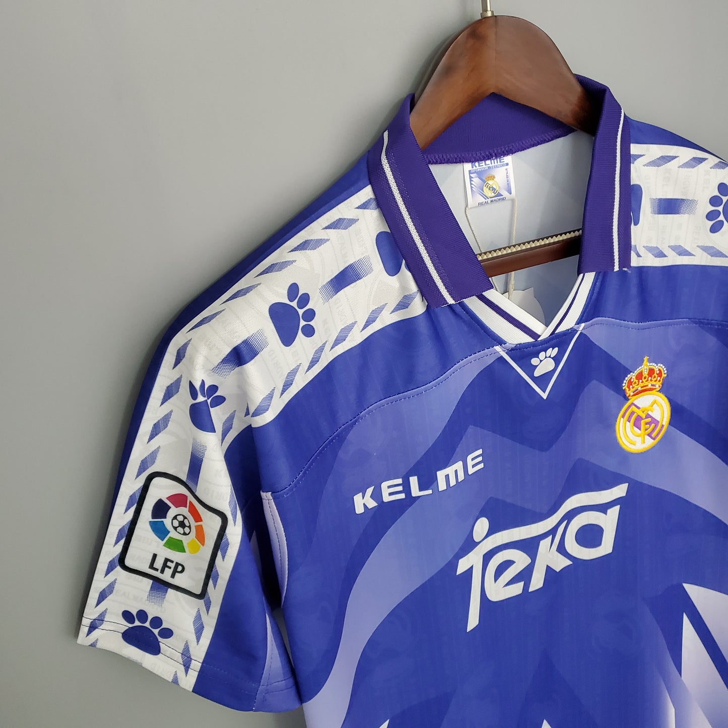 Real Madrid 96/97 Away