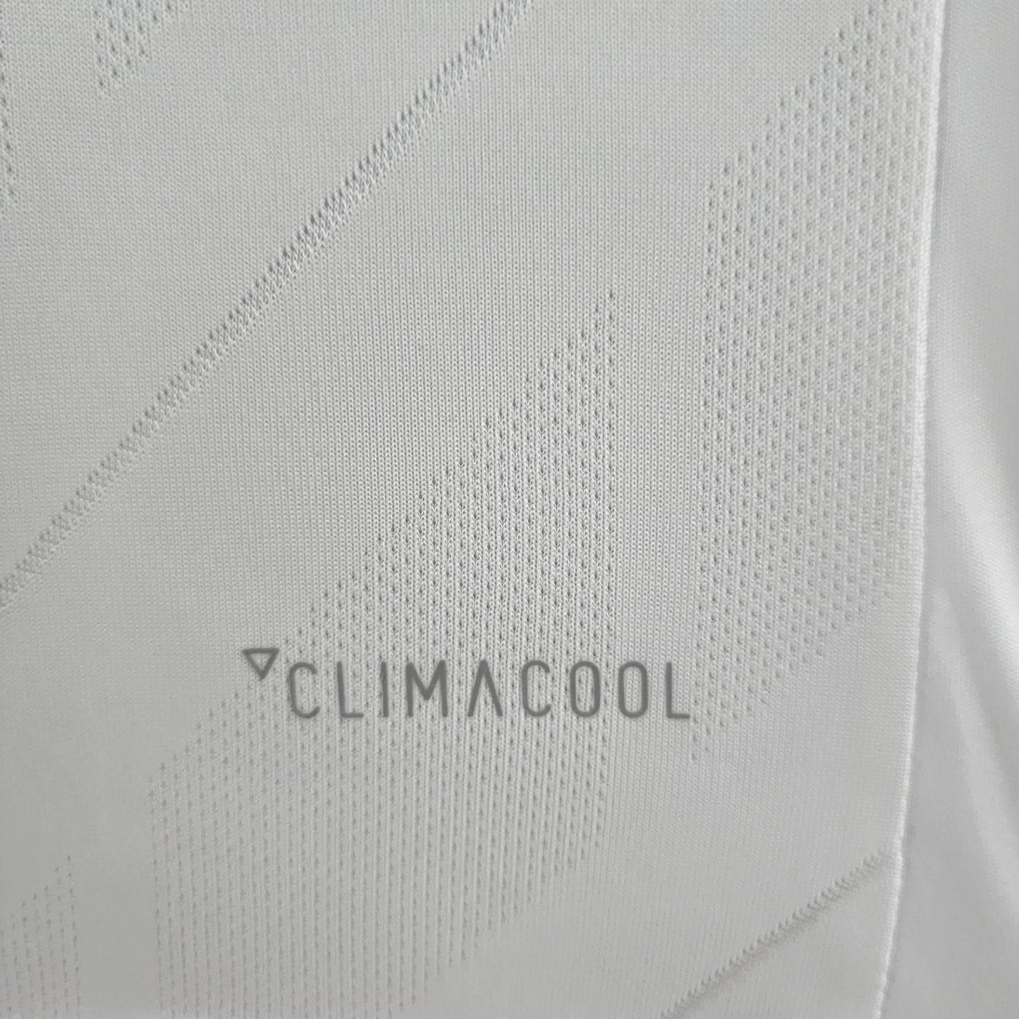 Real Madrid 17/18 Home