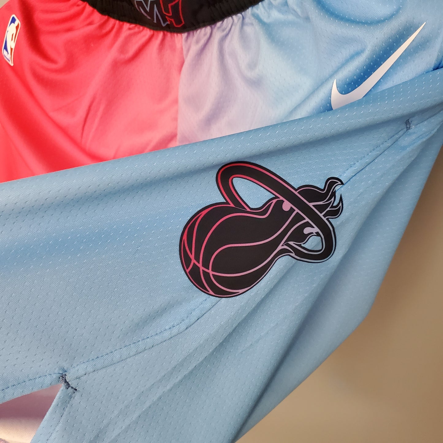 Miami Heat Gradient Red/Blue