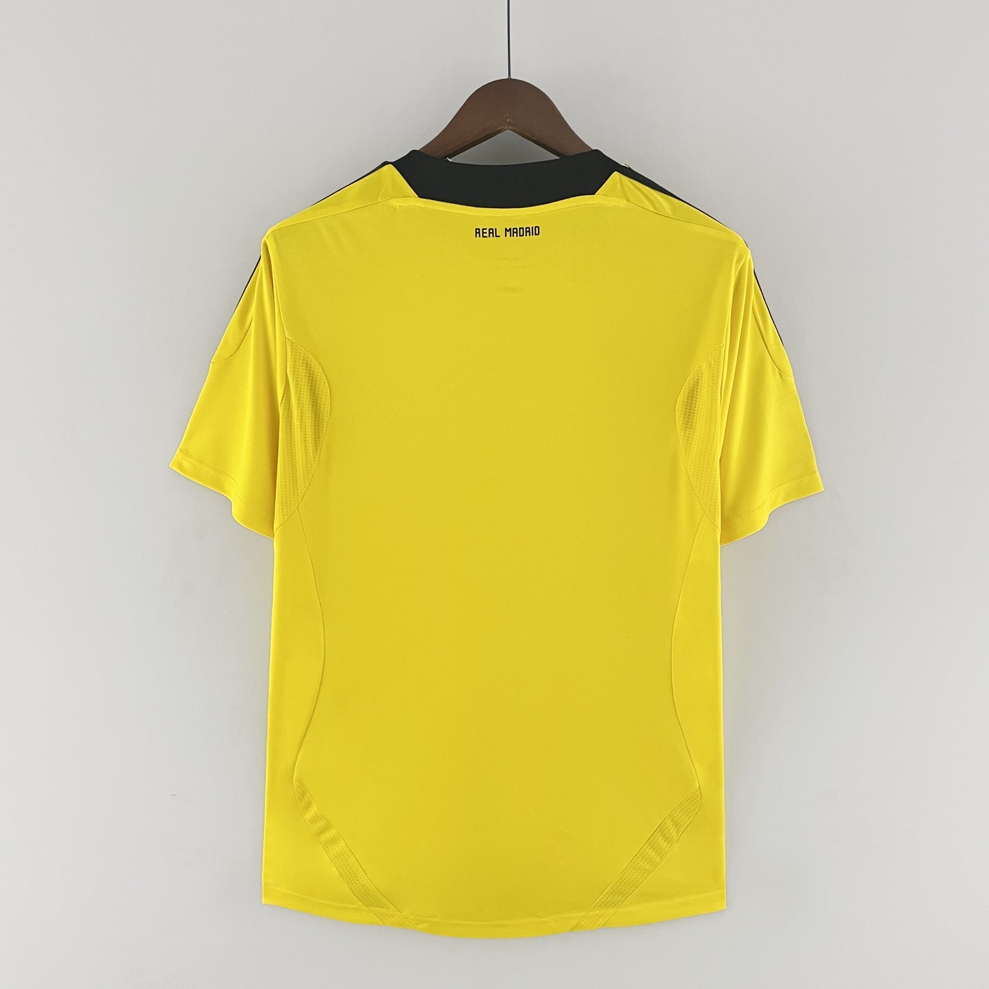 Real Madrid 11/12 Goalkeeper Yellow