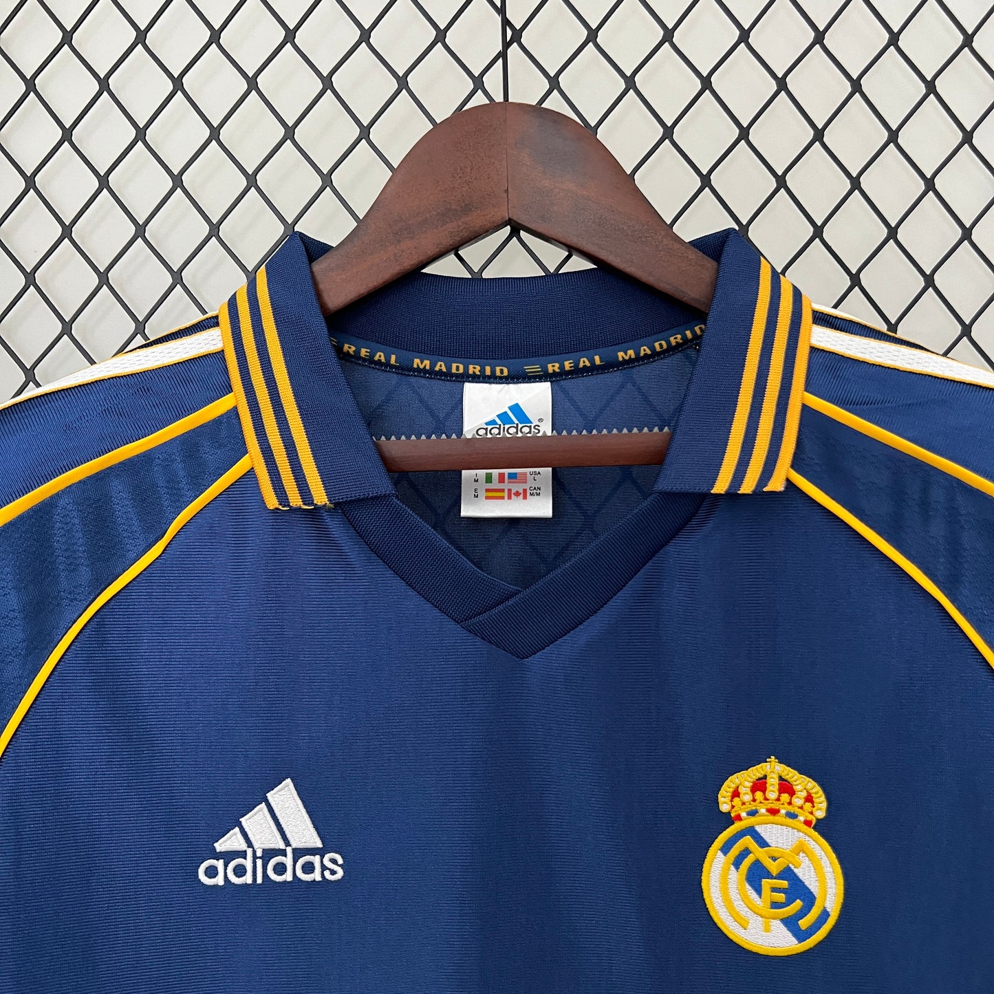 Real Madrid 98/99 Away