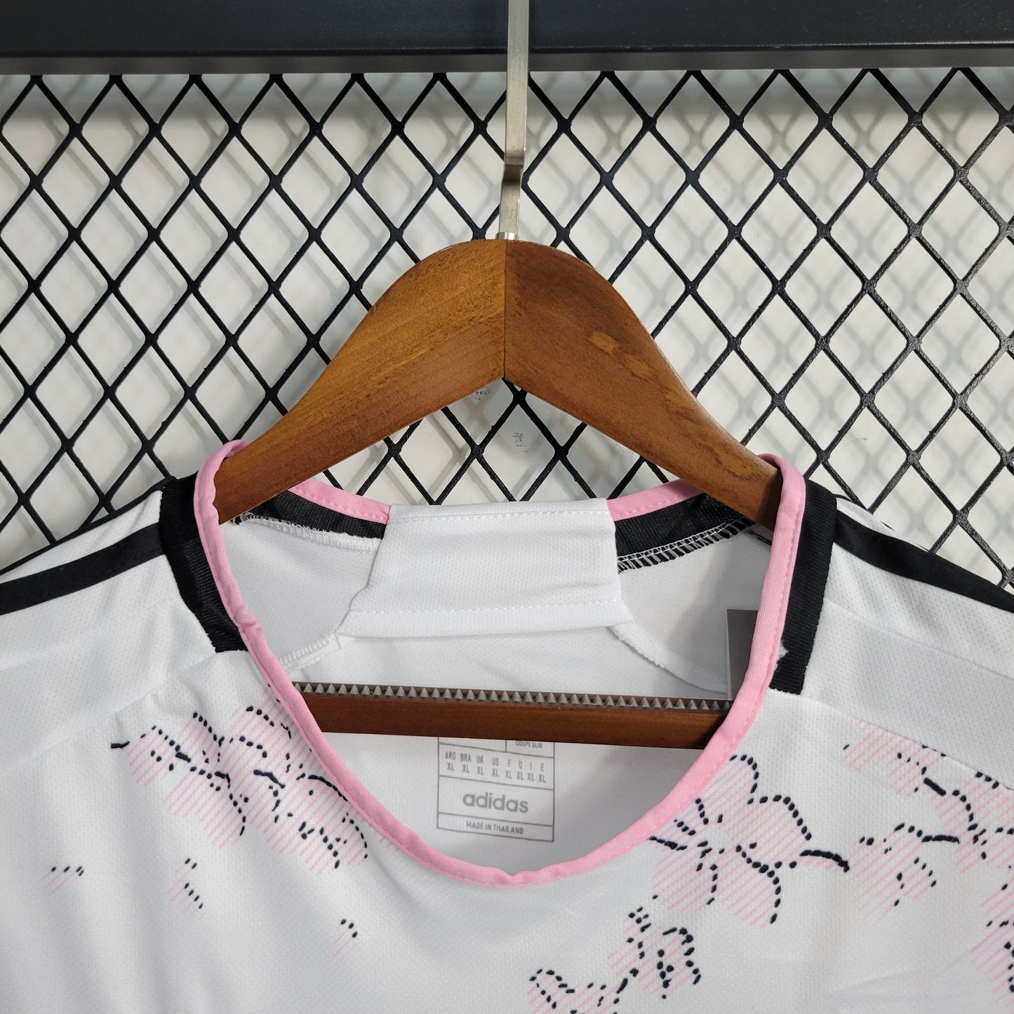 DC United Away 23/24