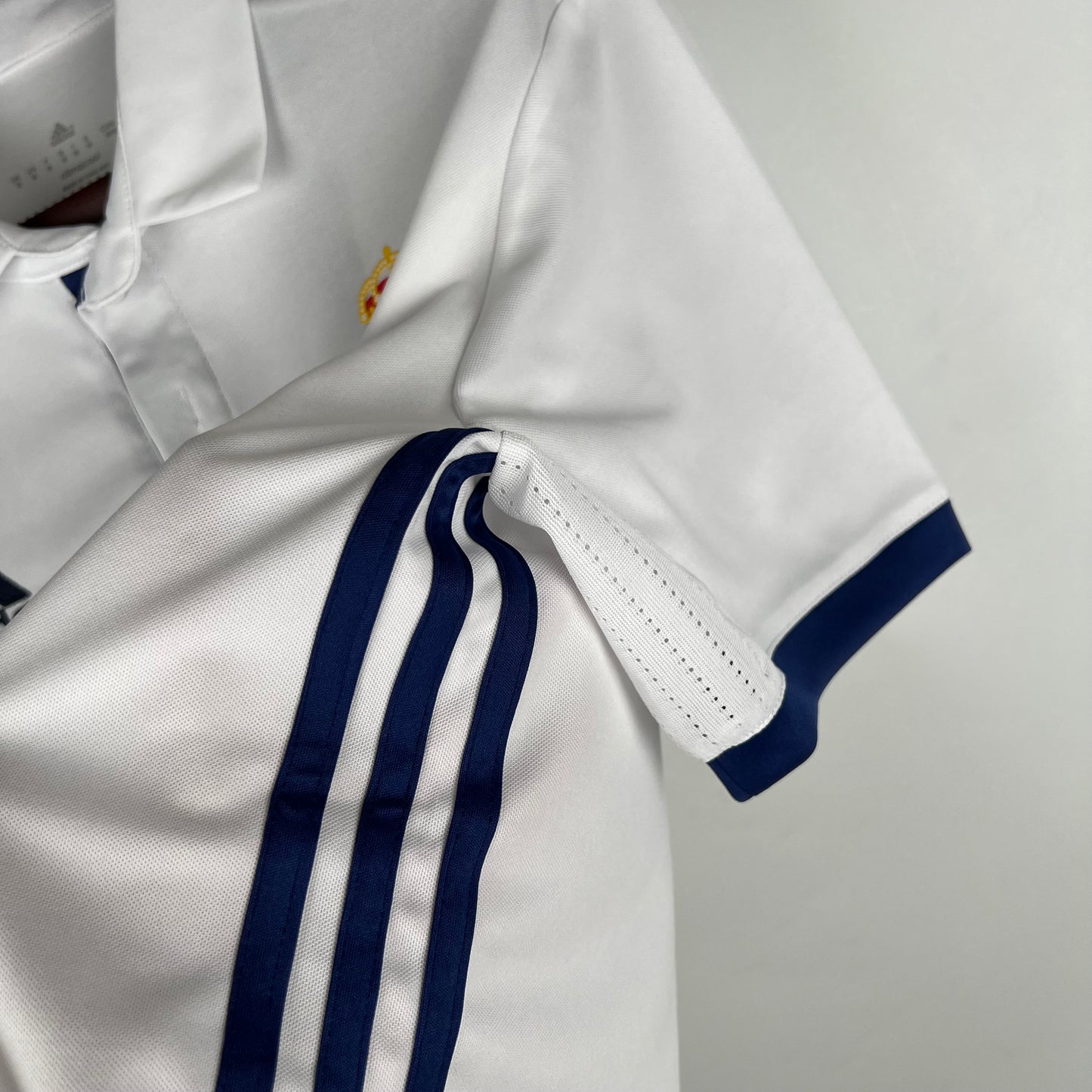 Real Madrid 16/17 Home