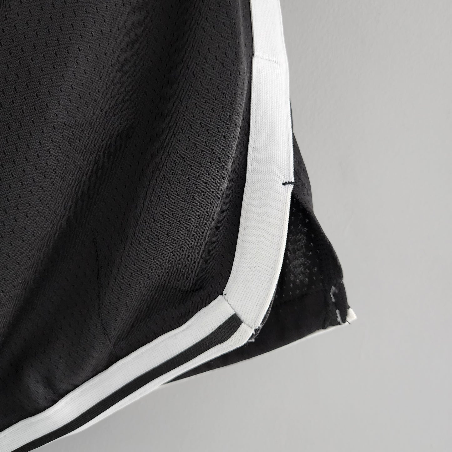 Brooklyn Nets White | 75th Anniversary