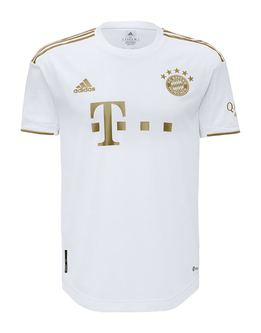 Bayern München 22/23 Away