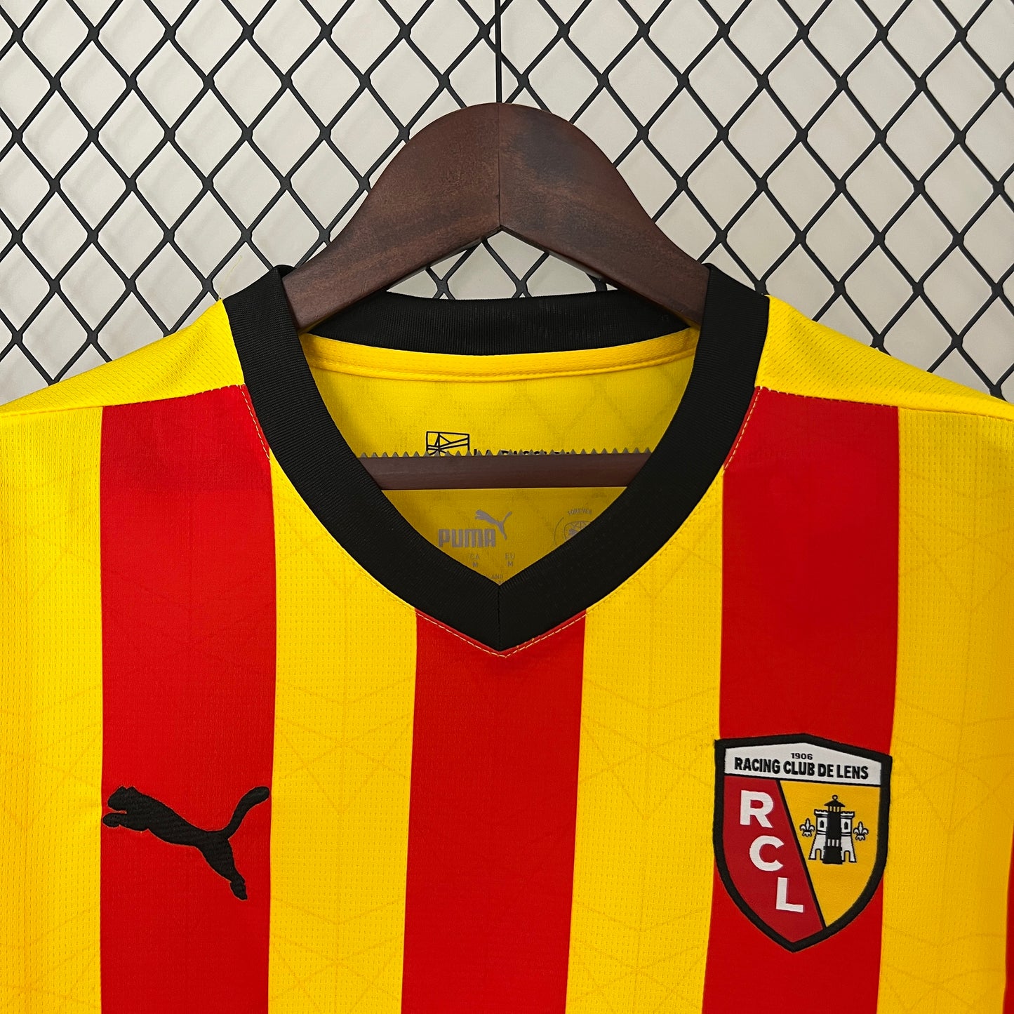 Lens Home 24/25