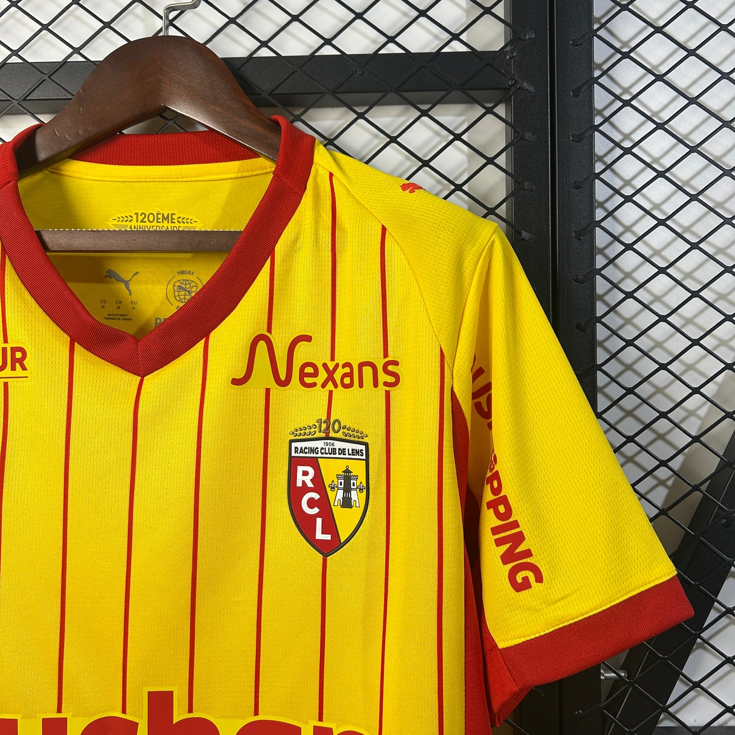 Lens 25/26 Home