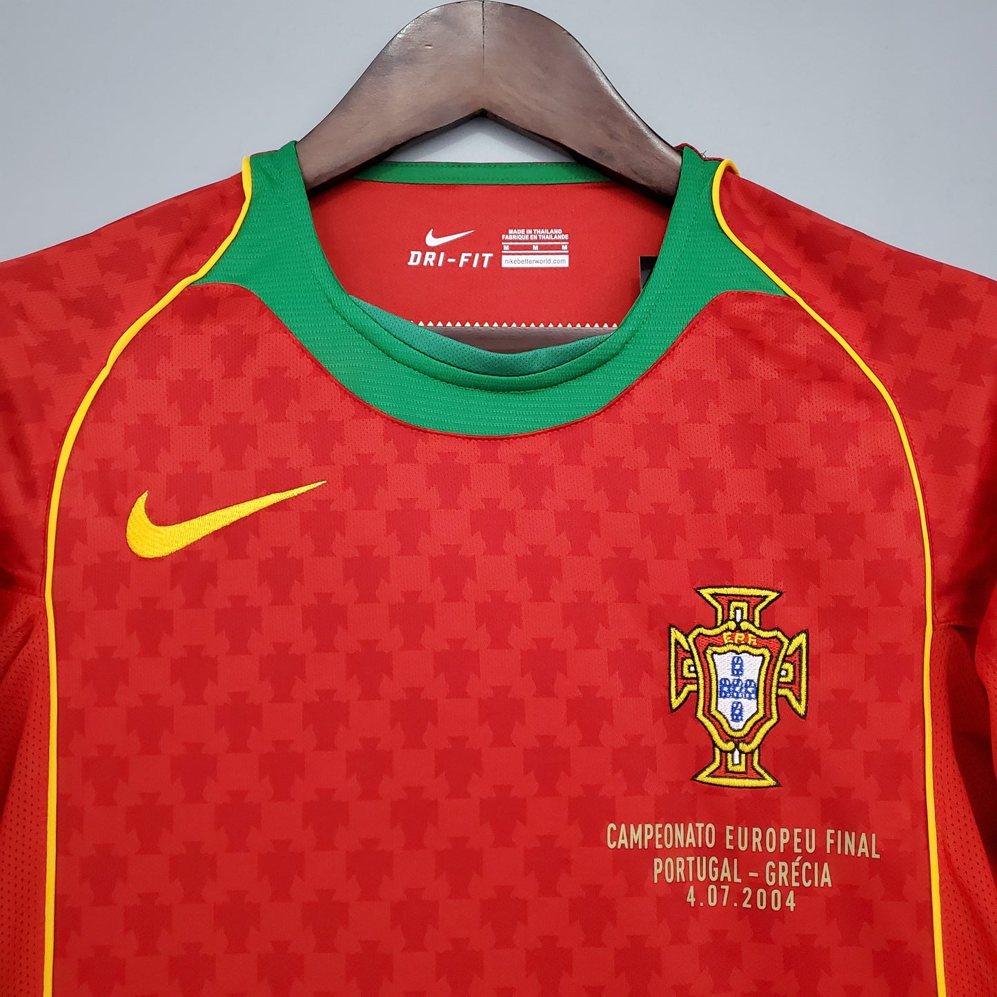 Portugal 2004 Home