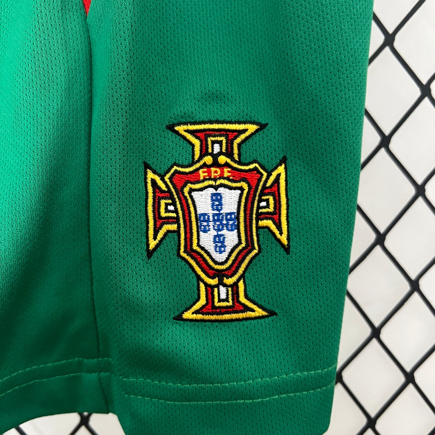 Portugal Home Kids 2004