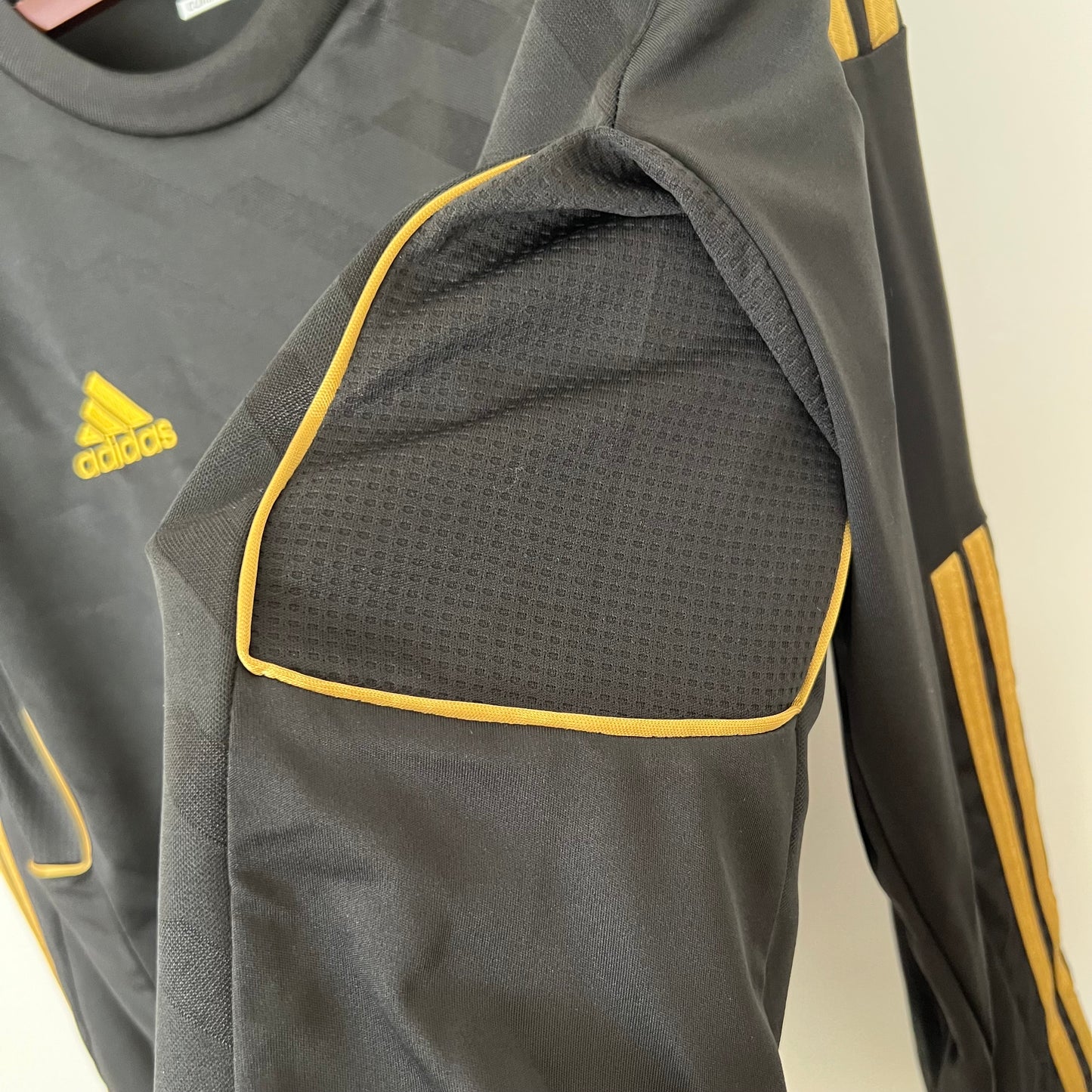 Real Madrid 11/12 Away Long Sleeve